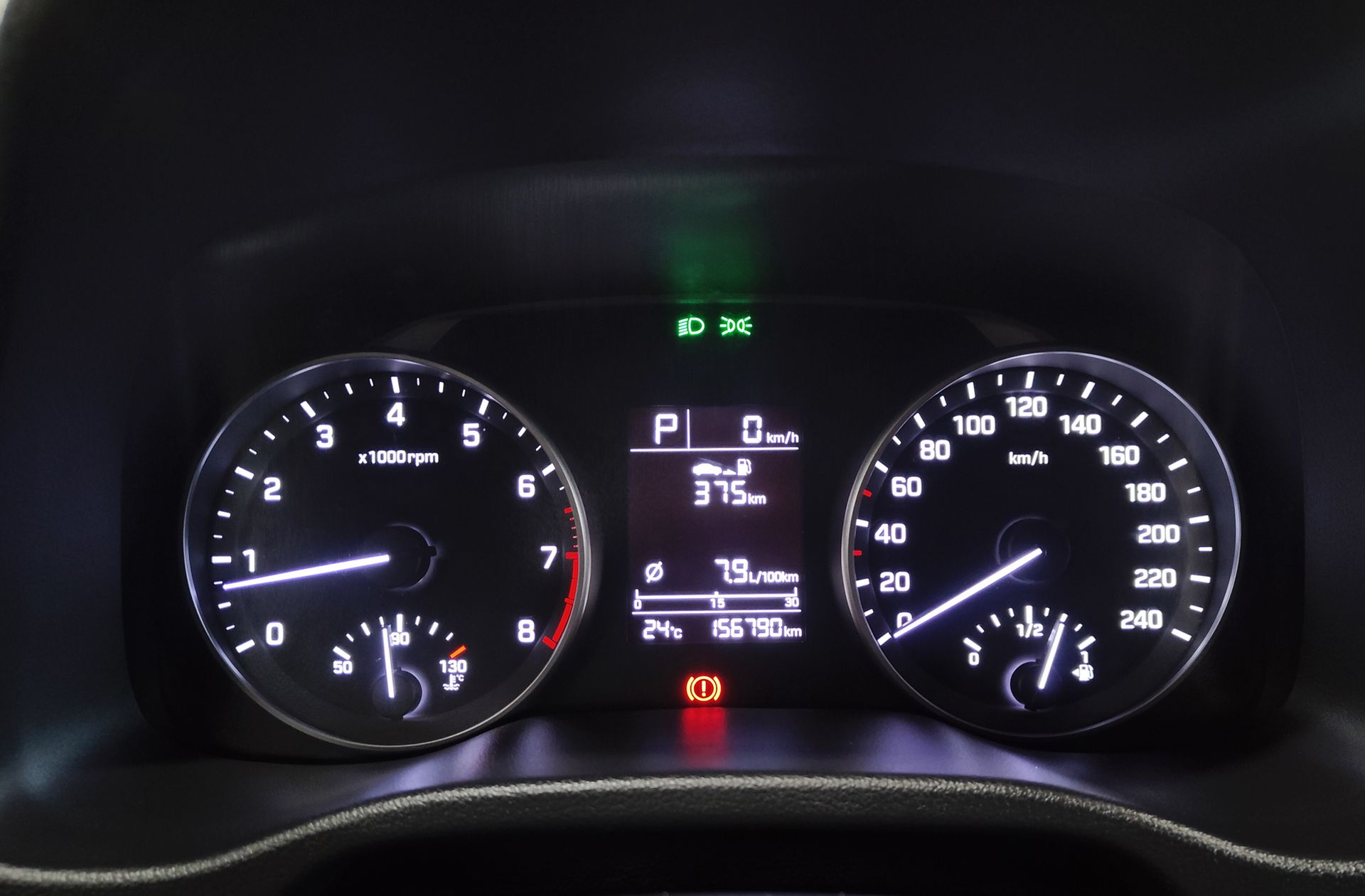 Hyundai Elantra 1.6 MPI Style - foto 8