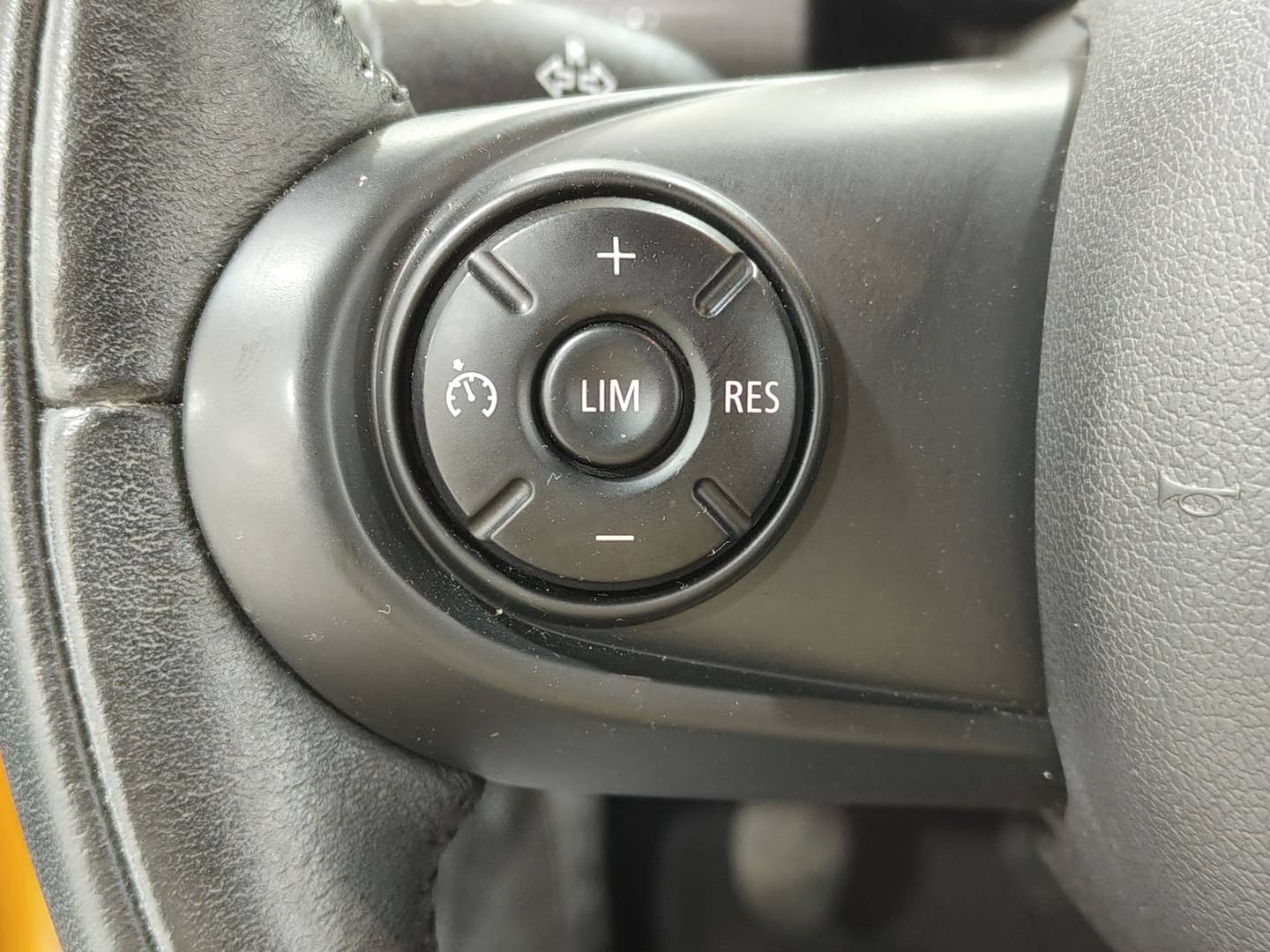 Foto Mini MINI MINI MINI 3 Puertas One (102 CV)