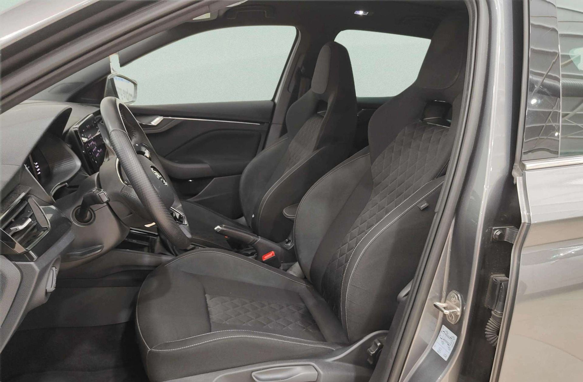 Škoda Scala 1.5 TSI Sport Plus DSG - foto 11