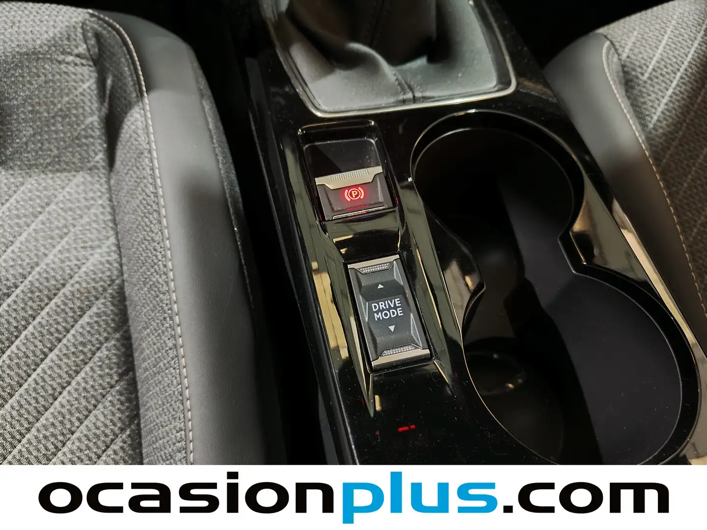 Foto Peugeot 2008 Peugeot 2008 PureTech 100 S&S Allure (100 CV)