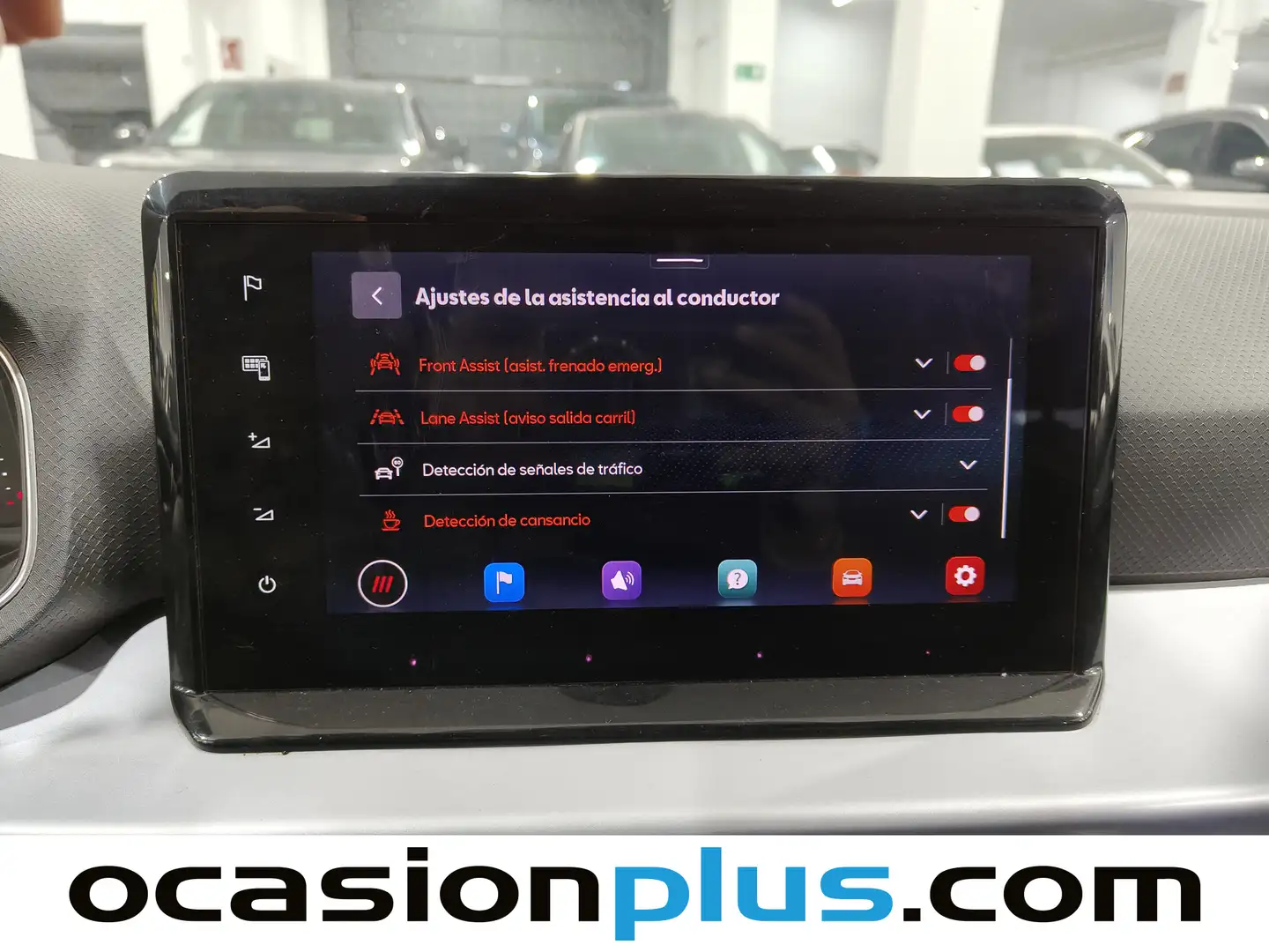 Foto Seat Arona SEAT Arona 1.5 TSI FR Plus DSG (150 CV)