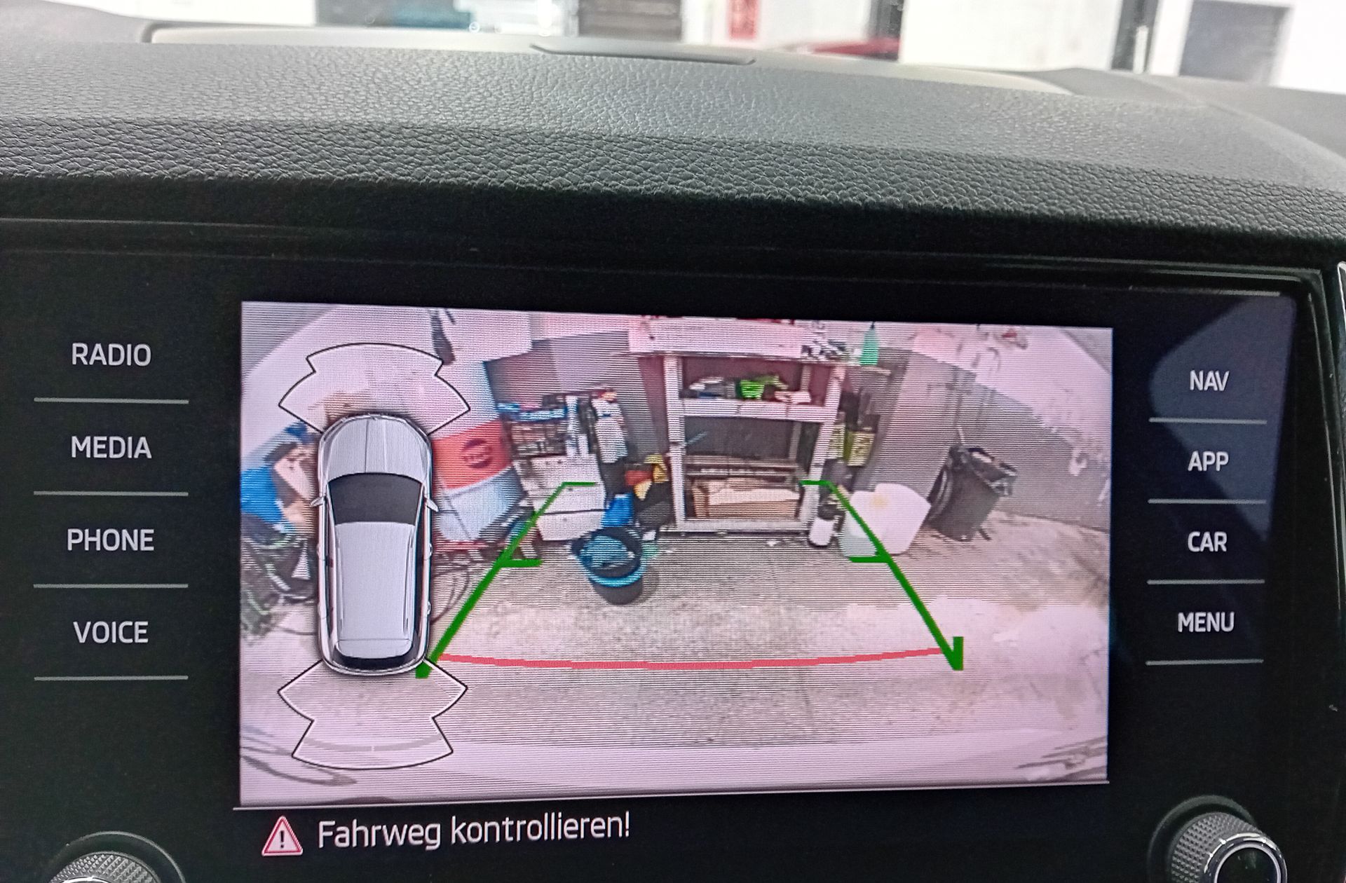 Škoda Karoq 2.0 TDI Selection - foto 7