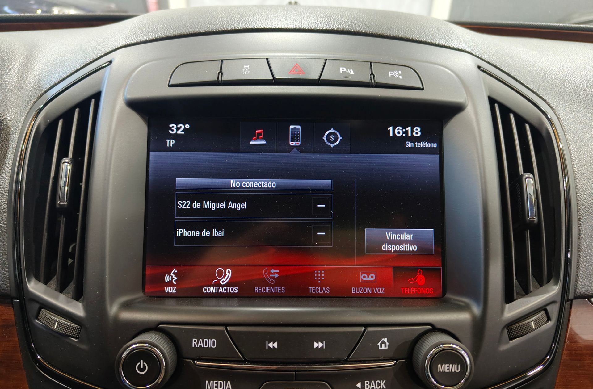 Opel Insignia 2.0 CDTI Excellence - foto 28