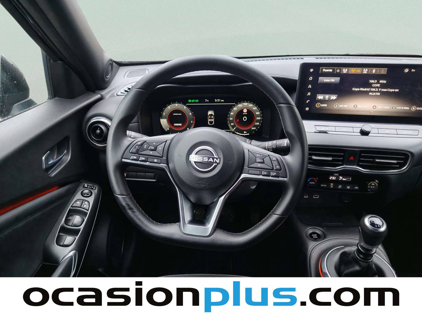 Foto Nissan JUKE Nissan Juke DIG-T N-Connecta 4x2 (114 CV)