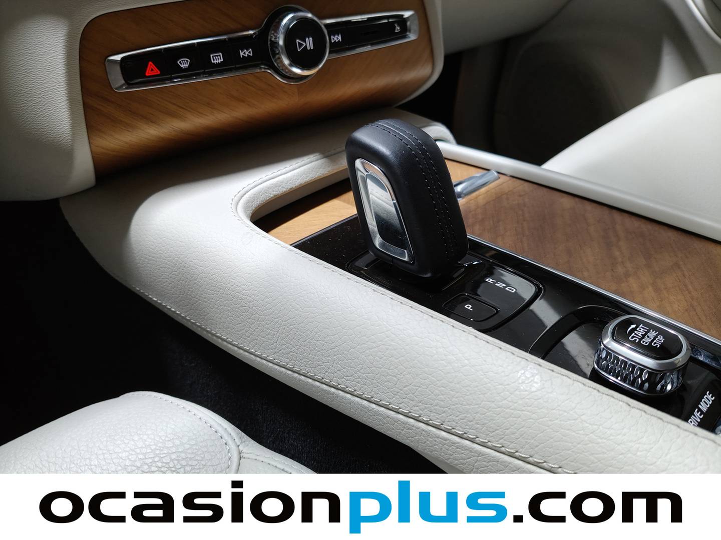 Volvo XC90 Volvo XC90 B5 D Business Plus AWD Auto (235 CV) 7 Plaza de segunda mano