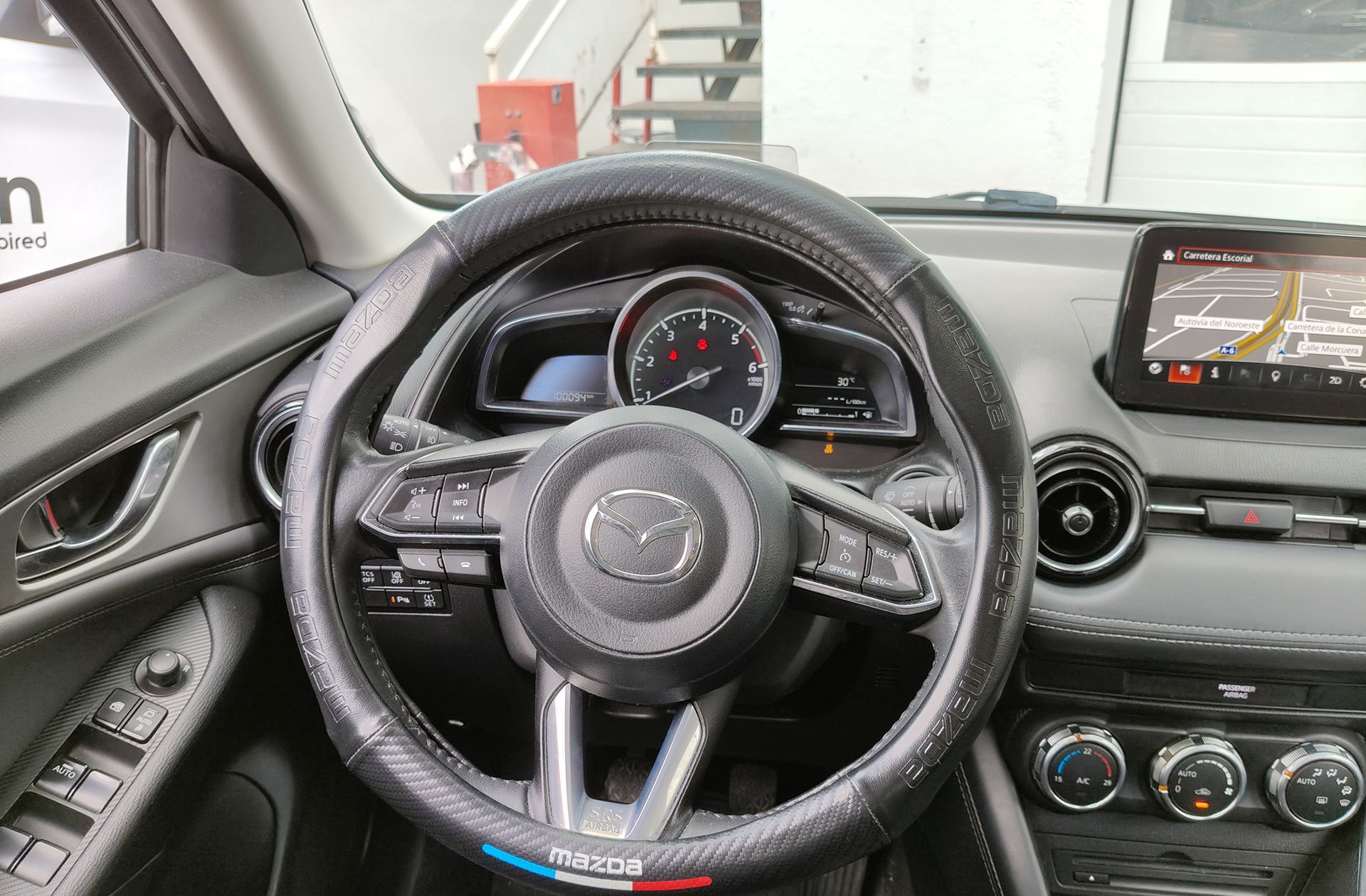 Mazda CX-3 1.8 D Zenith 2WD - foto 25
