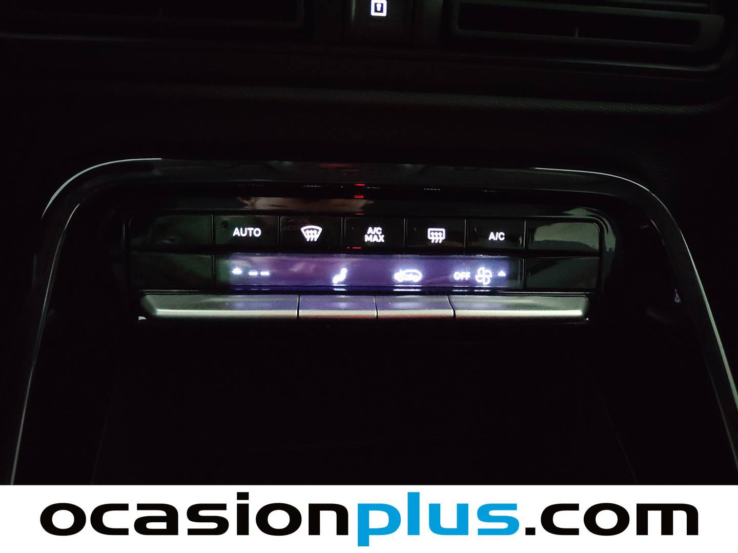 Citroën C3 Aircross Citroën C3 Aircross Hybrid 145 Plus e-DCS6 (145 CV) híbrido