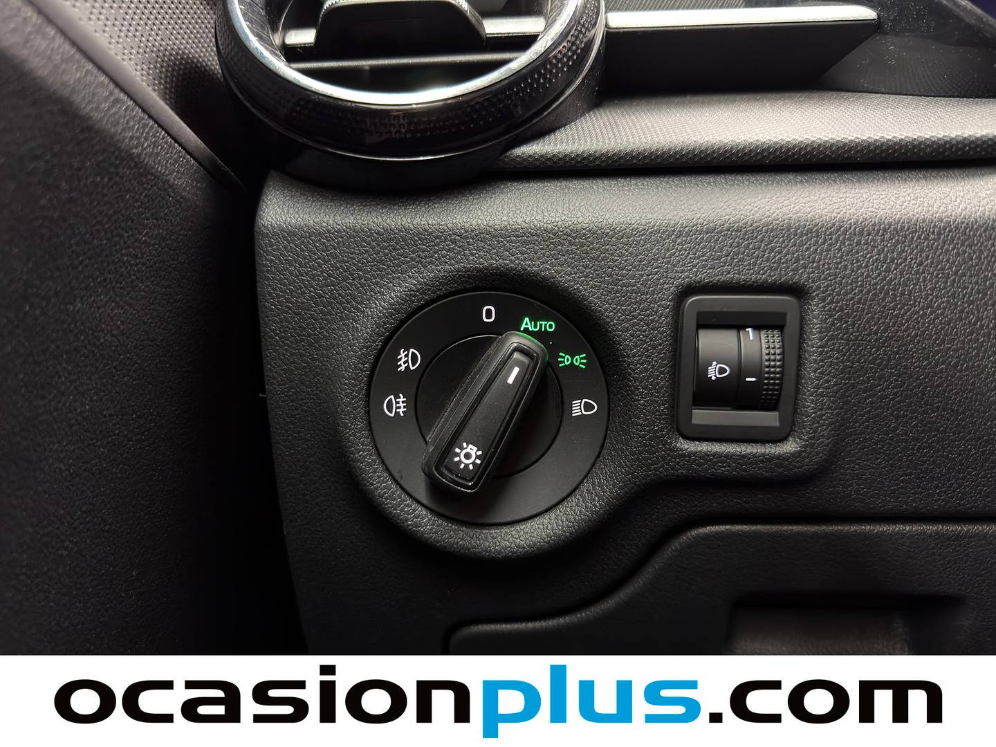 Acabados Skoda Fabia Skoda Fabia 1.0 TSI Ambition (95 CV)