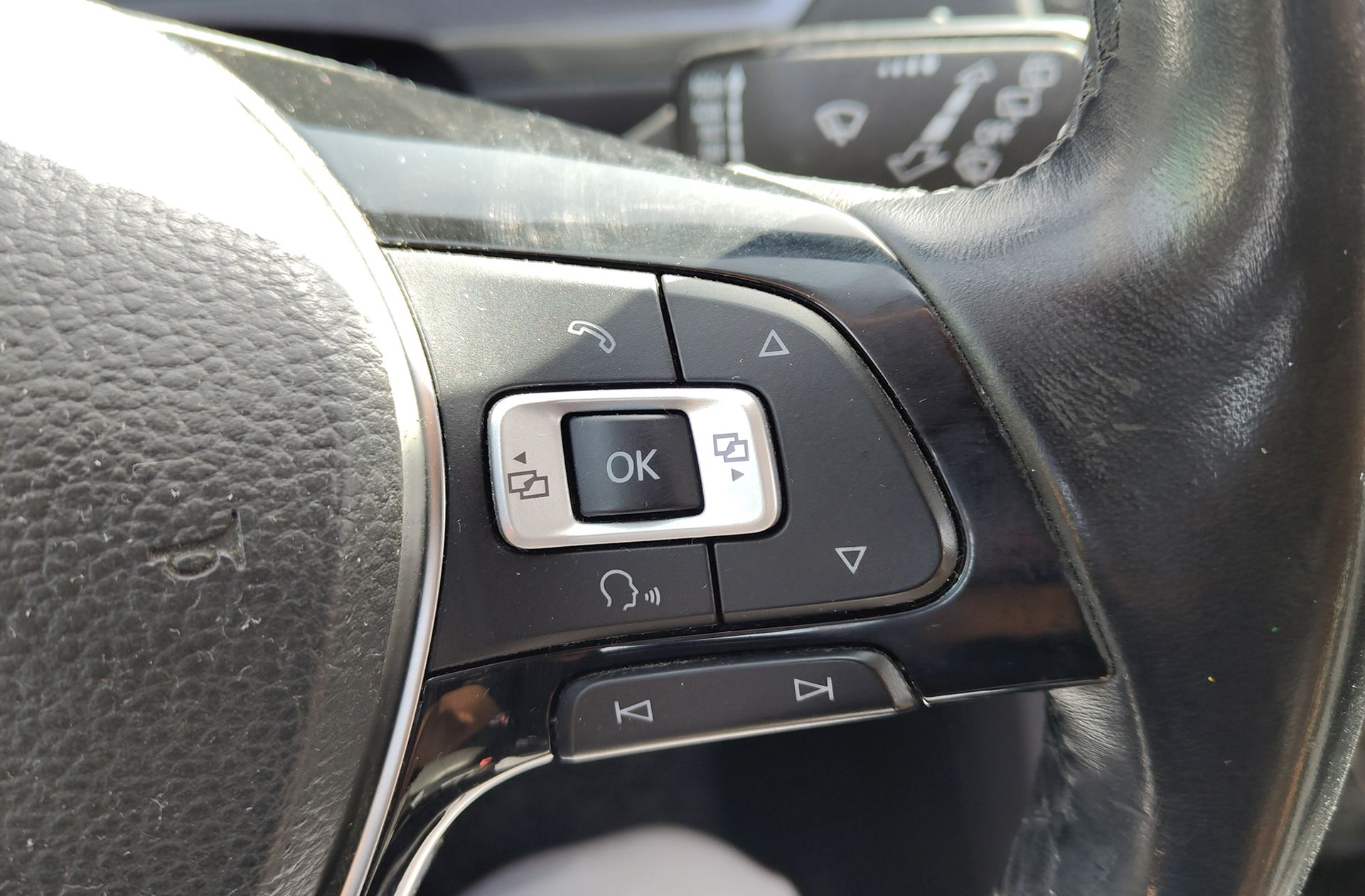 Volkswagen Tiguan Edition 1.4 TSI - foto 24