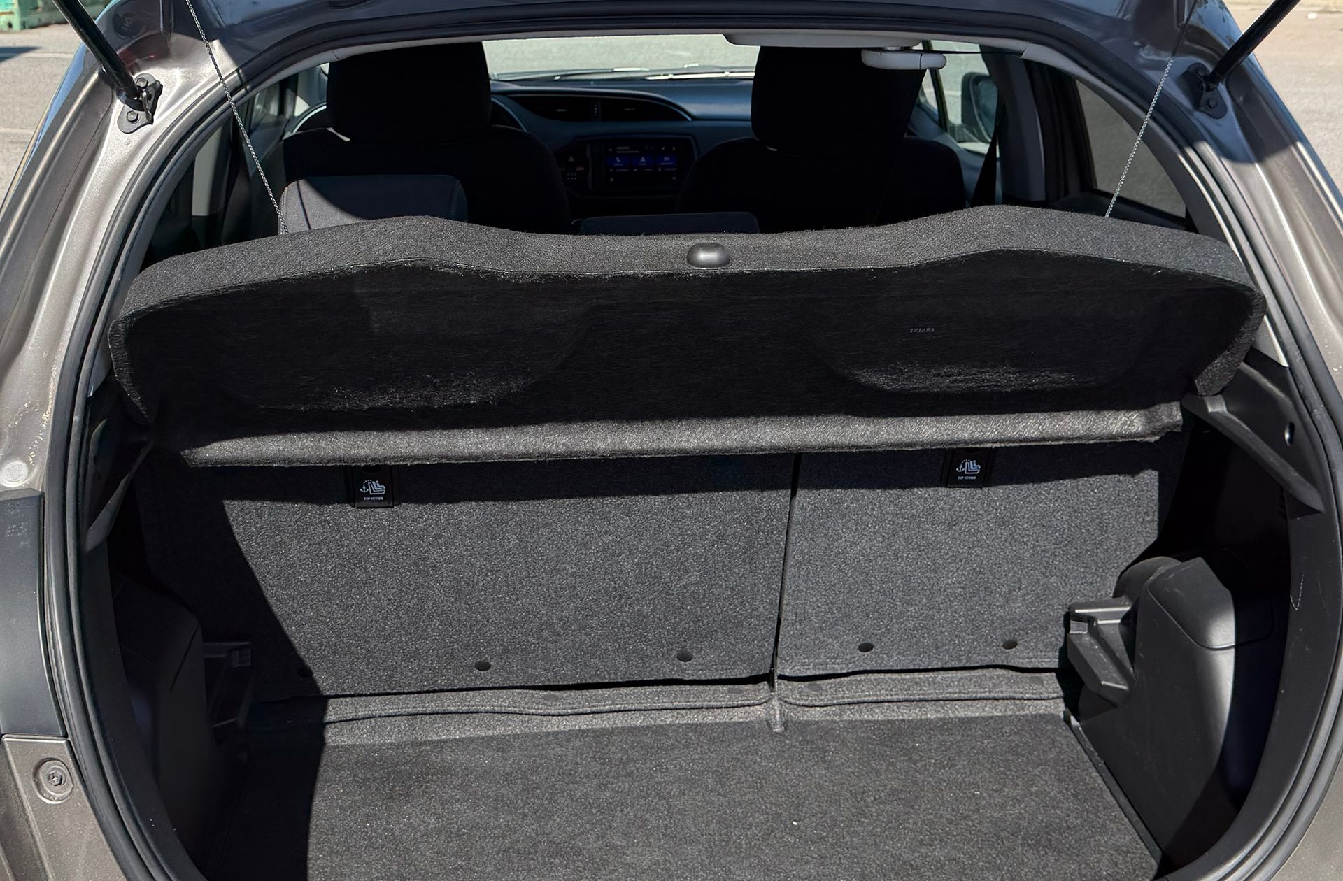 Toyota Yaris 1.5 100H Advance - foto 11
