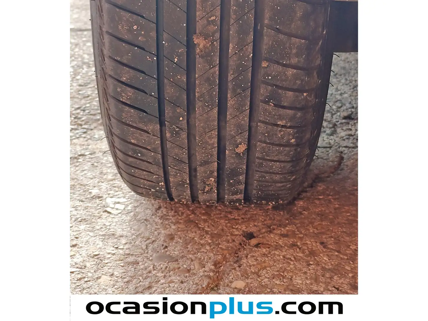 Foto Nissan JUKE Nissan Juke DIG-T N-Connecta 4x2 DCT (114 CV)