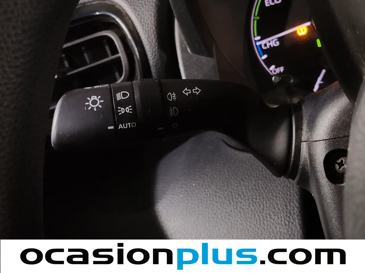 Foto Toyota Yaris Toyota Yaris 120H Business Plus (116 CV)