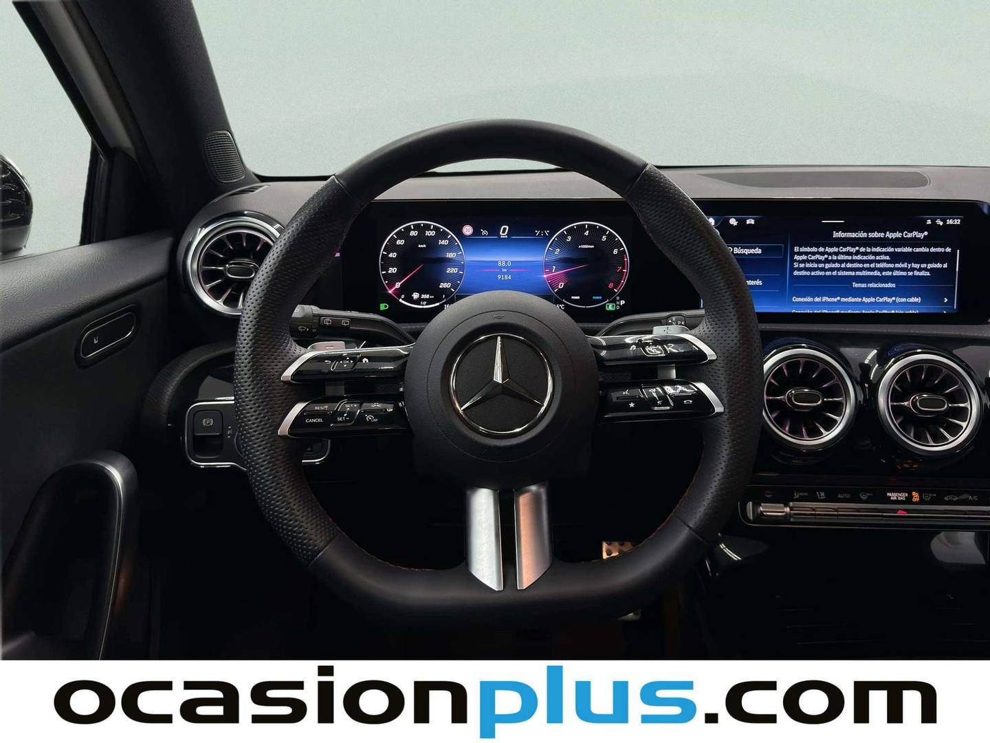 Mercedes Clase A Mercedes Clase A Clase A 180 (136 CV)Pack AMG 2025