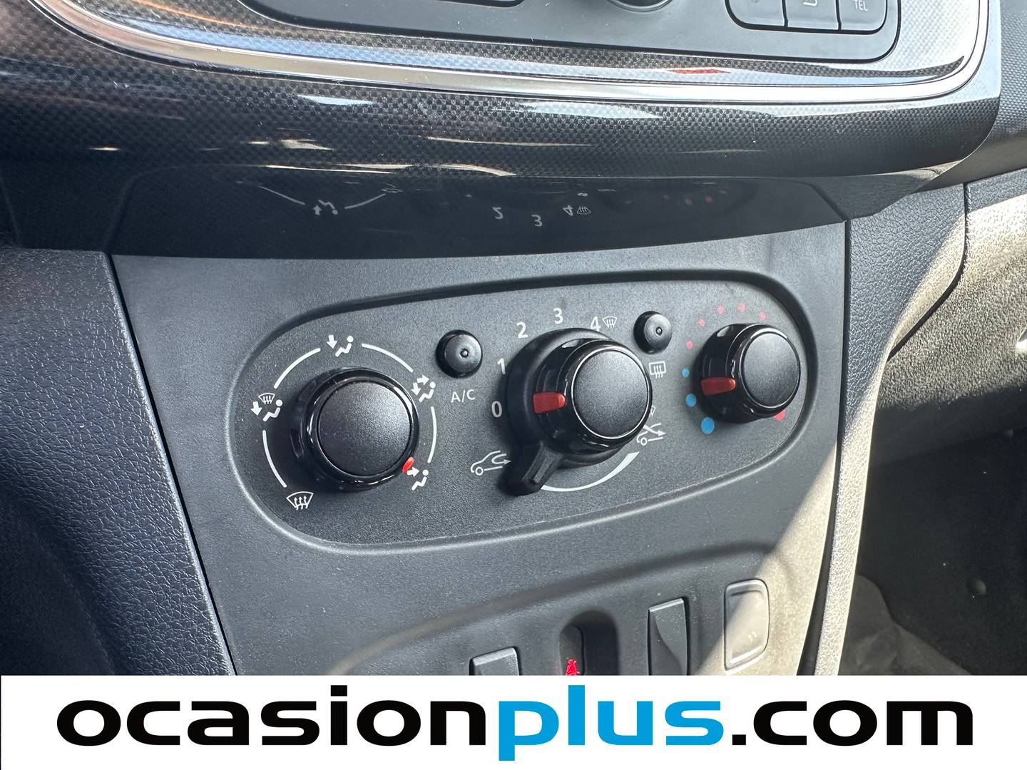 Extras del Dacia Sandero Dacia Sandero Essential 1.0  (73 CV)