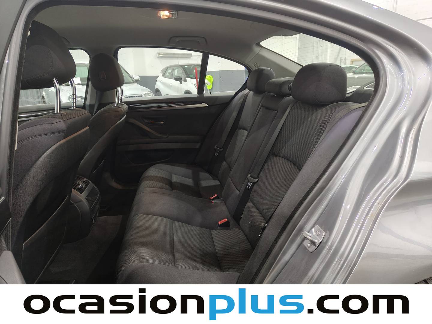 Foto asientos traseros BMW Serie 5 BMW Serie 5 520d (184 CV)