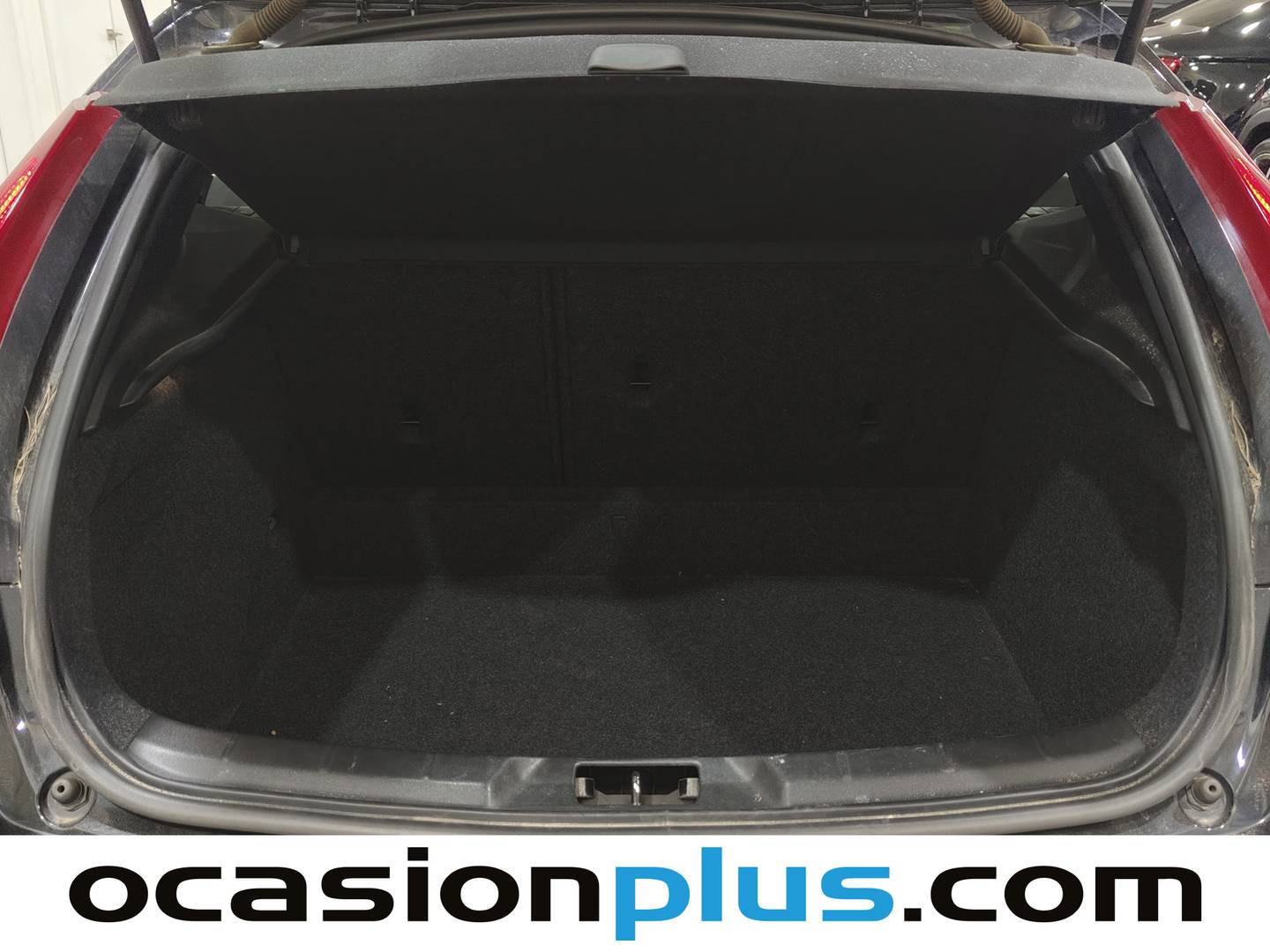 Fotos maletero Volvo V40 Volvo V40 2.0 D3 Momentum (150 CV)