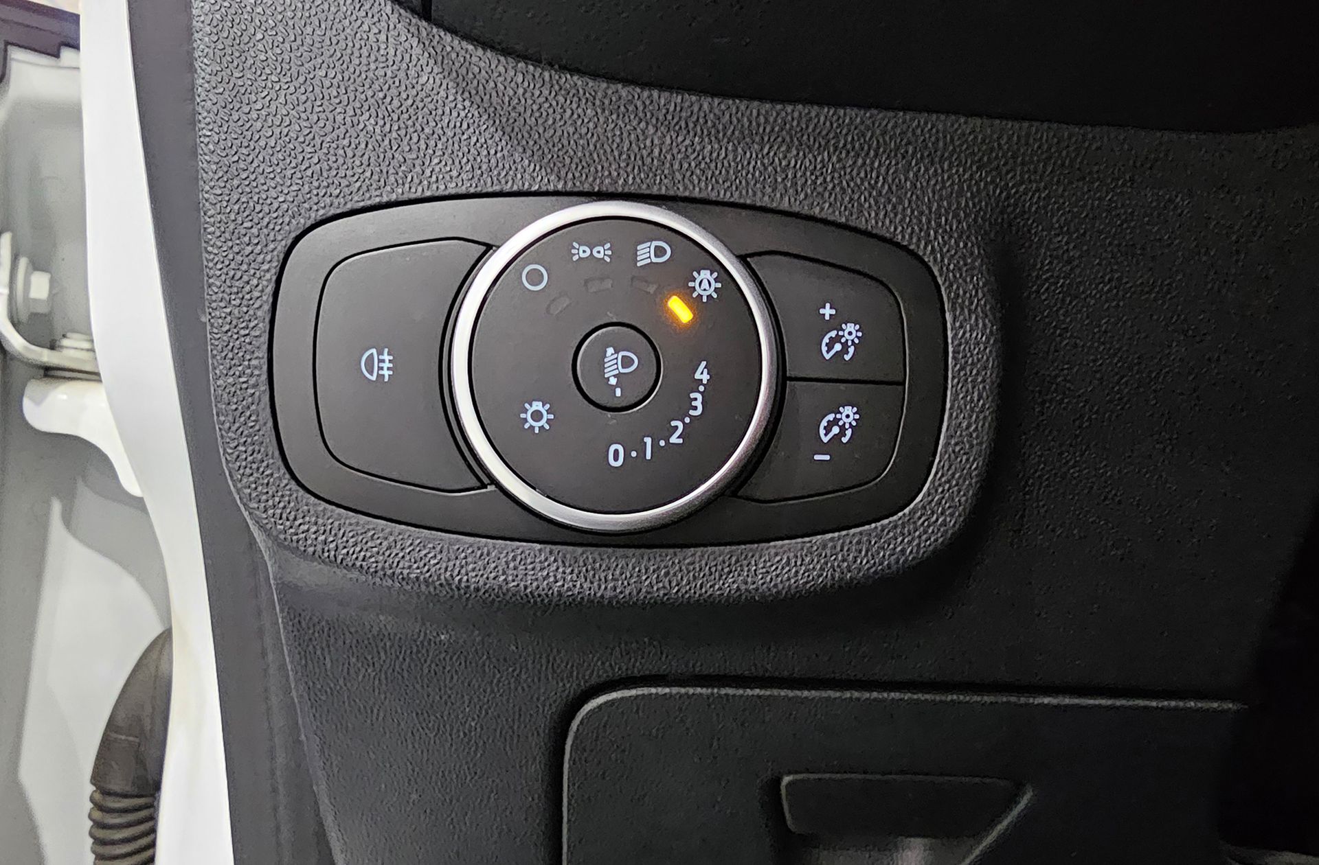Ford Fiesta 1.1 PFI GLP Trend - foto 8