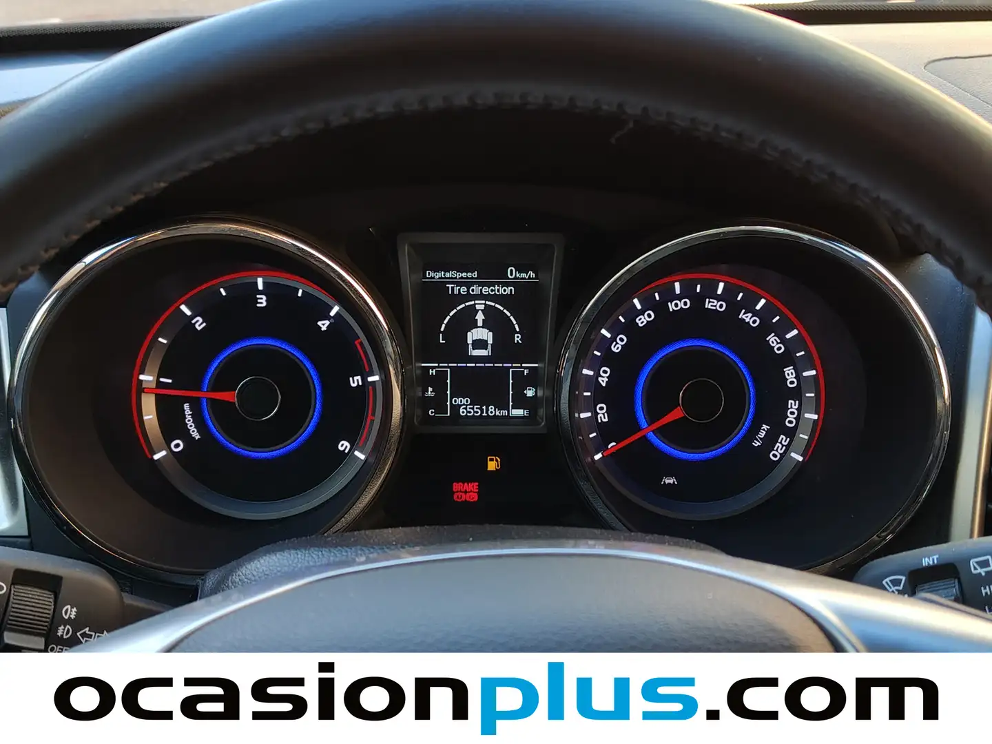 Foto SsangYong Tivoli Ssangyong Tivoli D16T Limited 4x2 (115 CV)