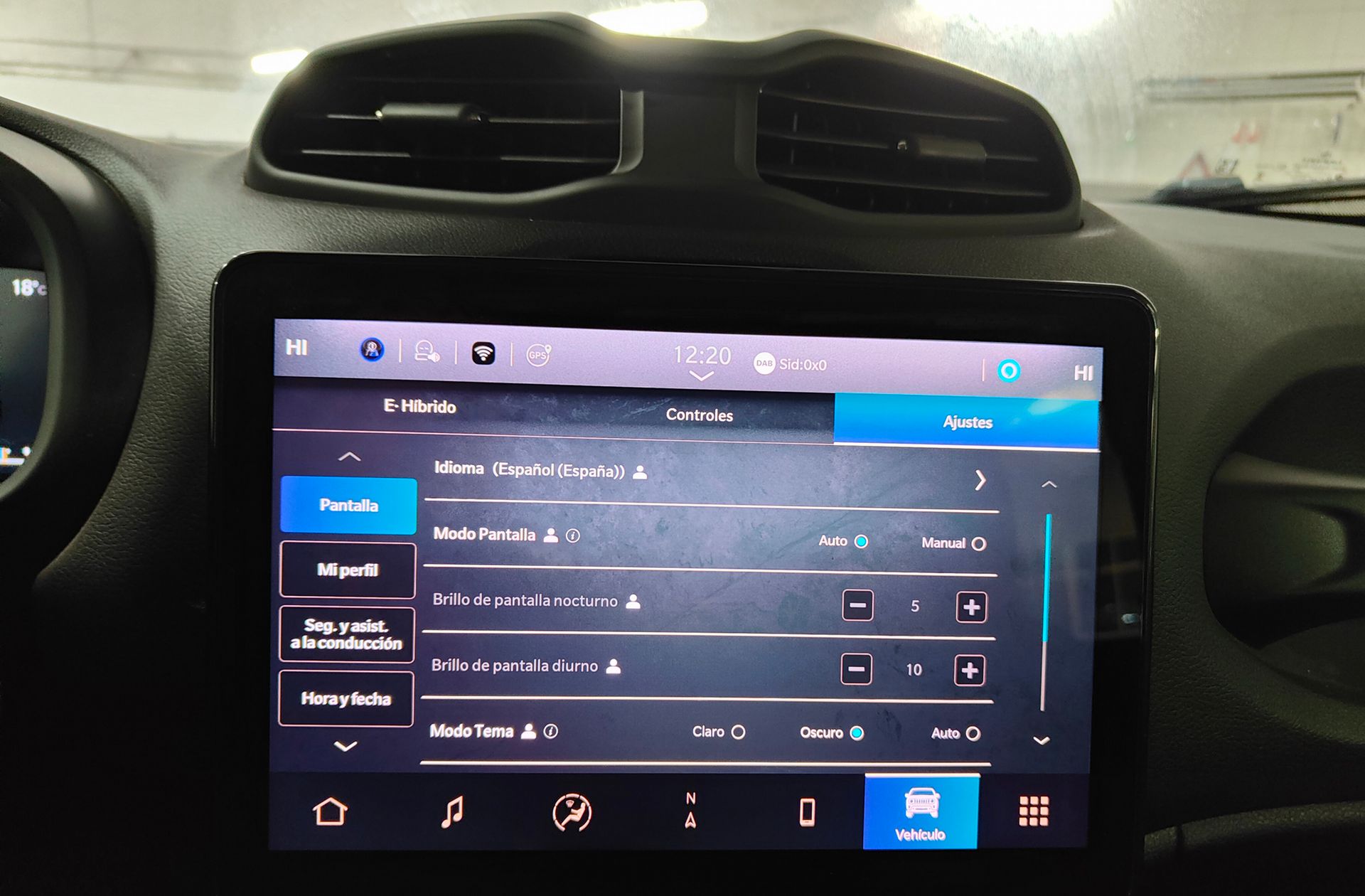 Jeep Renegade eHybrid 1.5 Limited ATX - foto 33