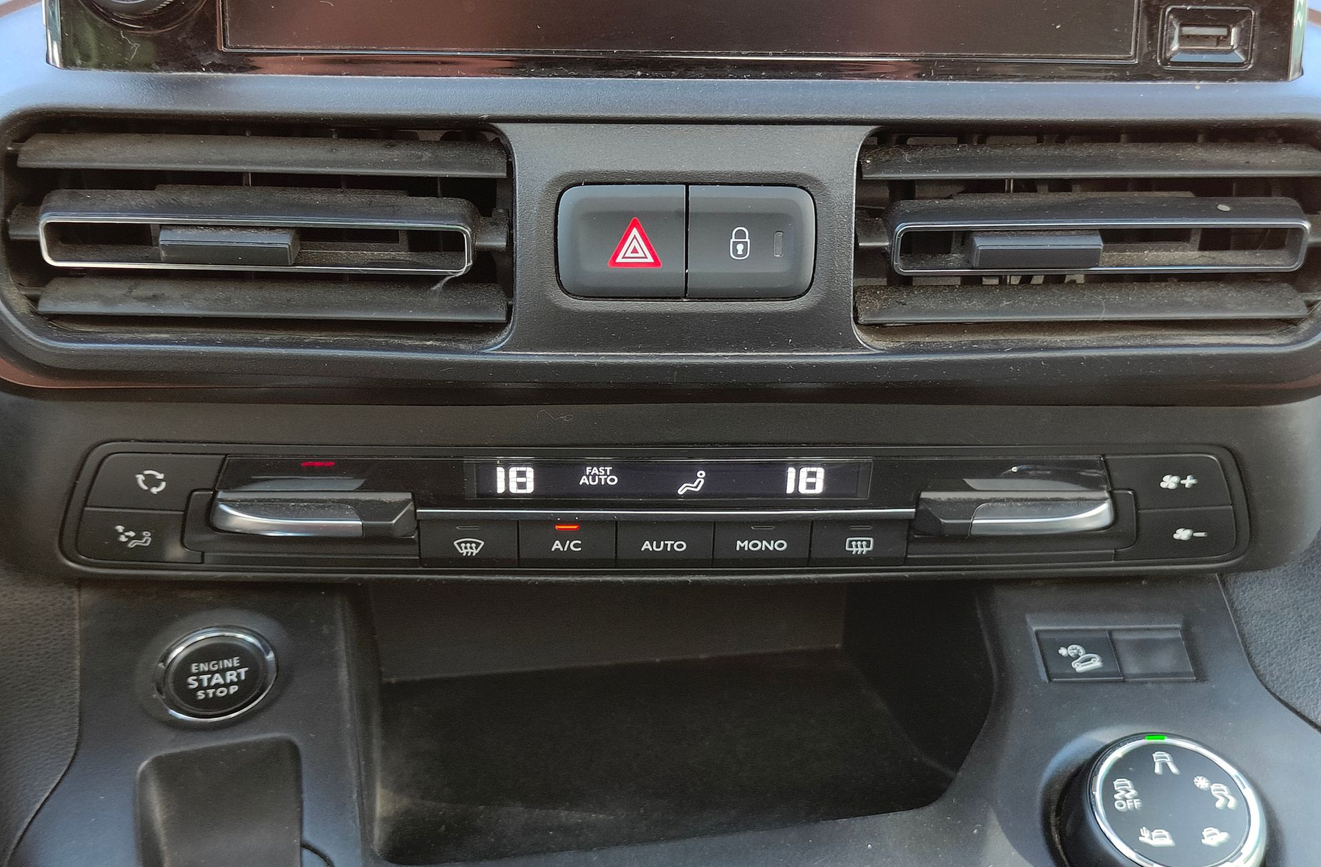 Peugeot Rifter BlueHDi 130 GT Line Standard - foto 29