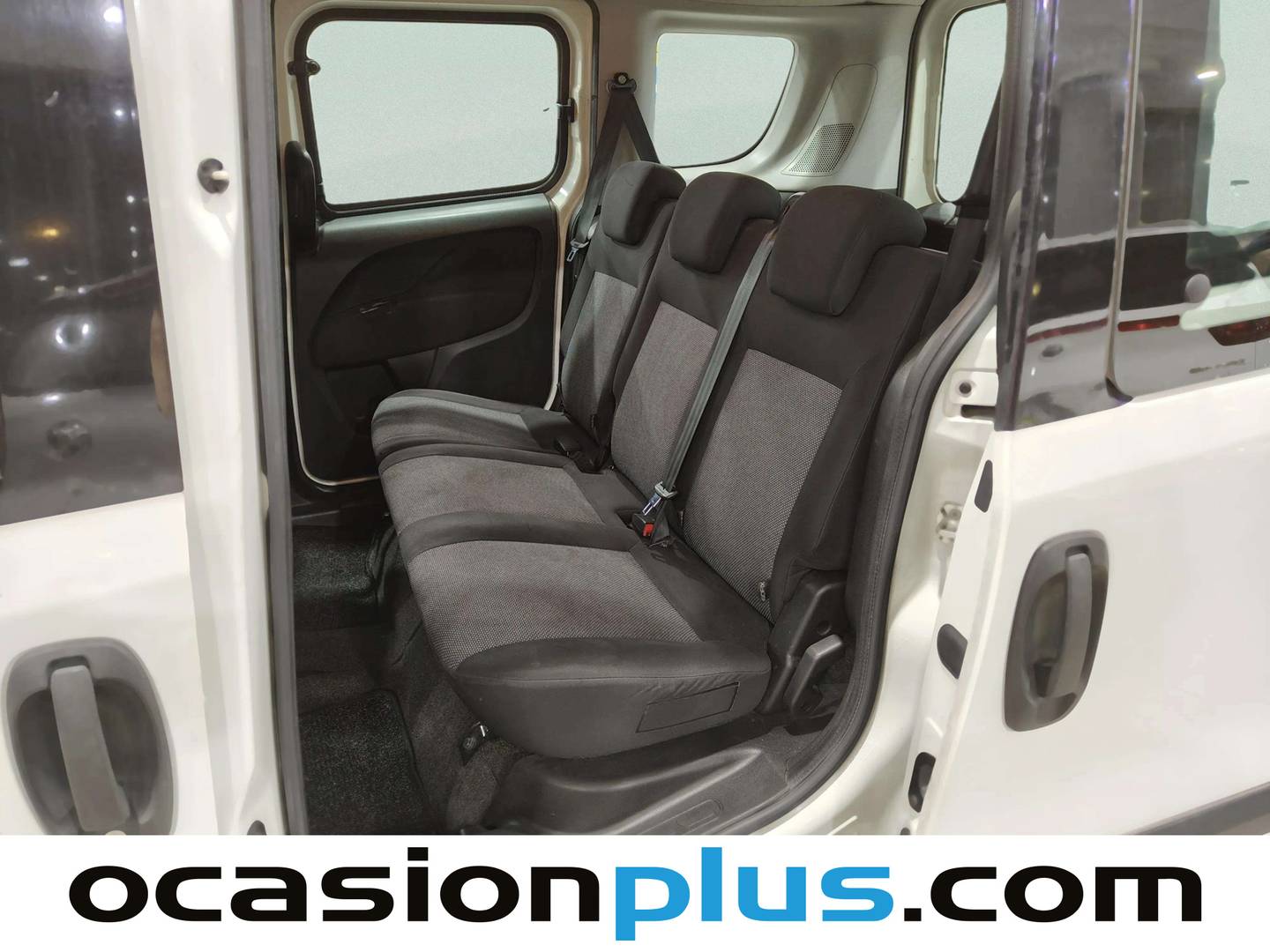 Foto asientos traseros Fiat Doblò Fiat Dobló Panorama 1.3 Multijet Pop N1 (90 CV)