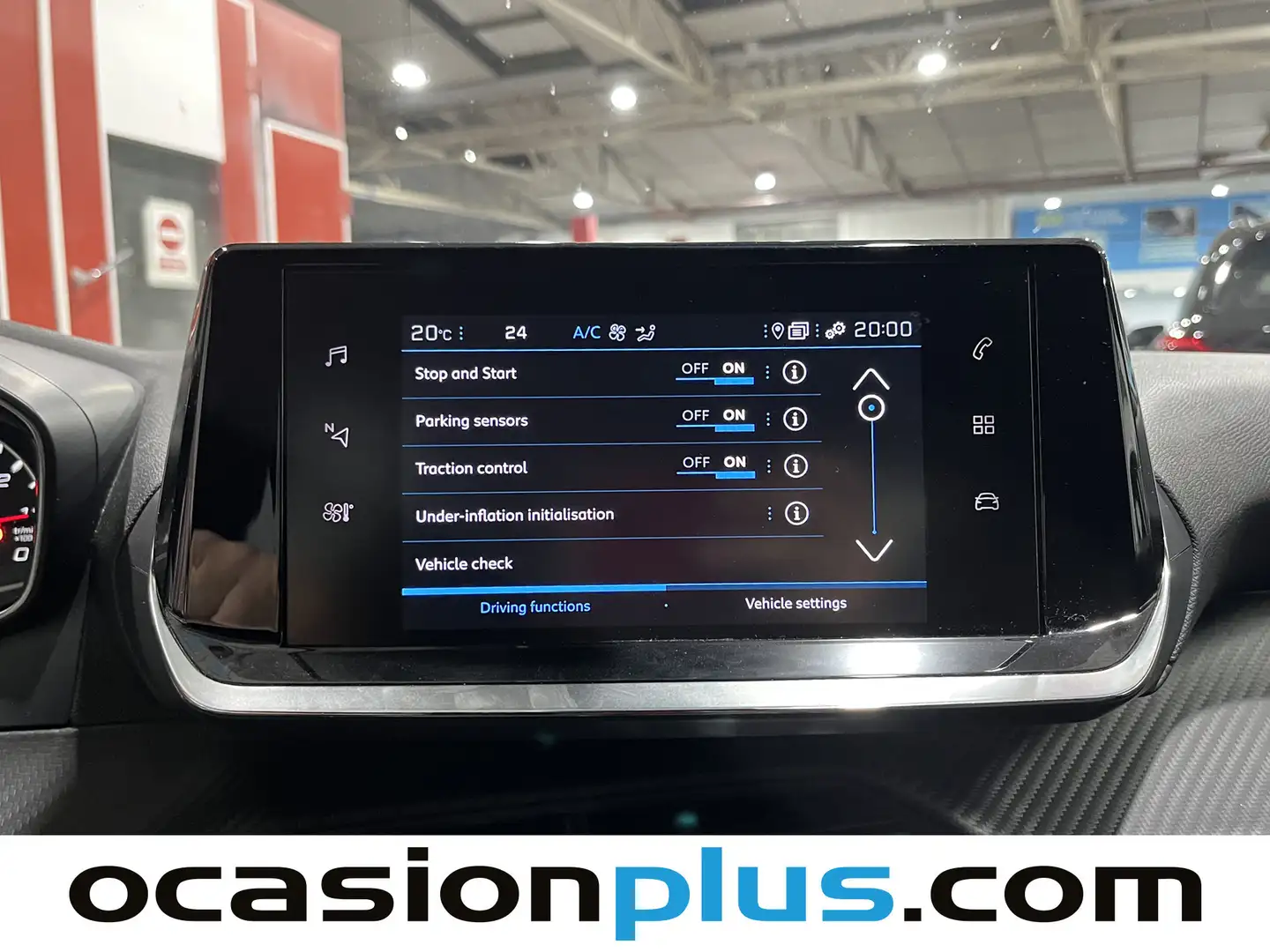 Foto Peugeot 2008 Peugeot 2008 PureTech 100 S&S Allure (100 CV)