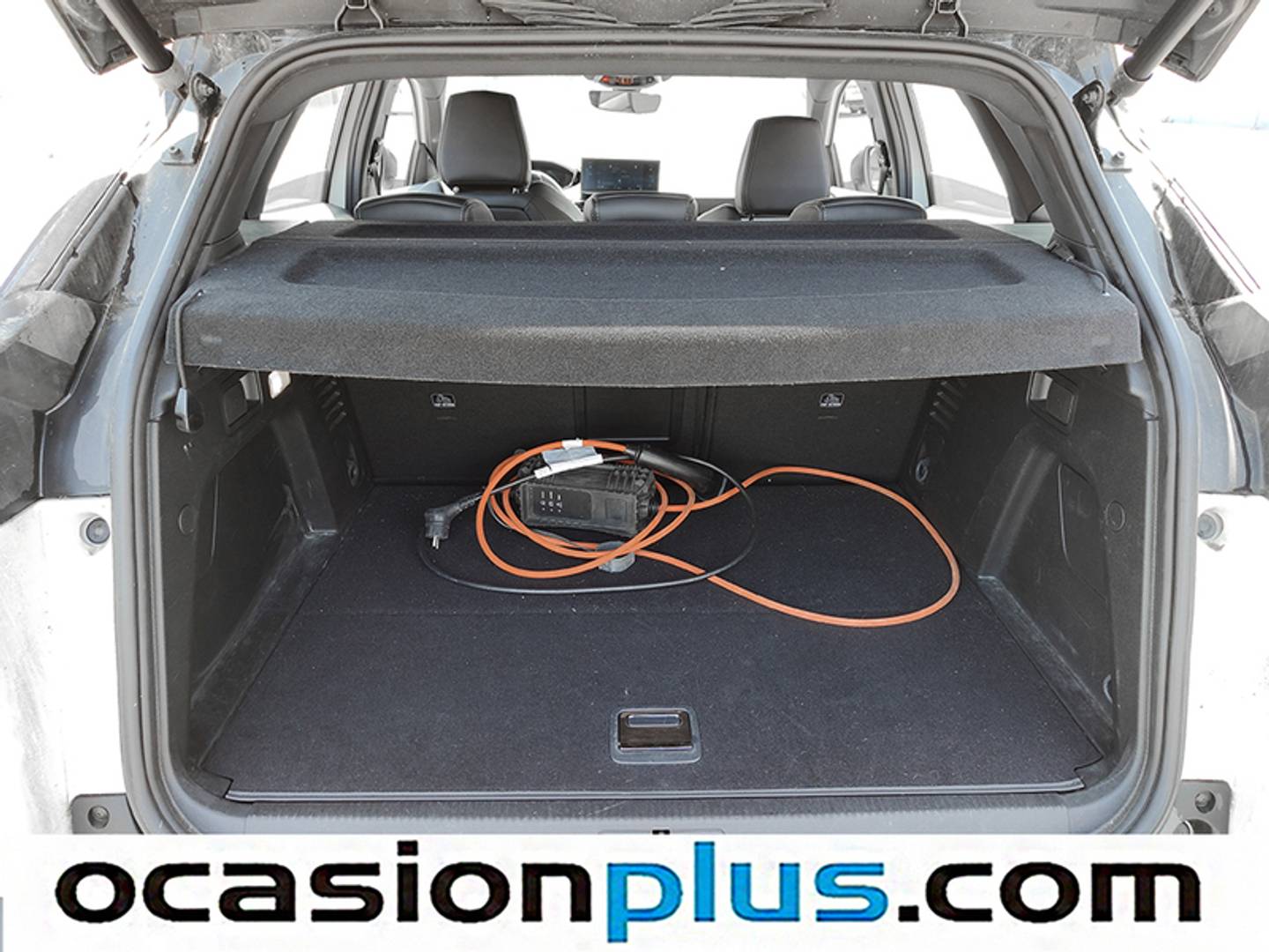 Foto Peugeot 3008 Hybrid Peugeot 3008 Hybrid 225 GT e-EAT8 (225 CV)