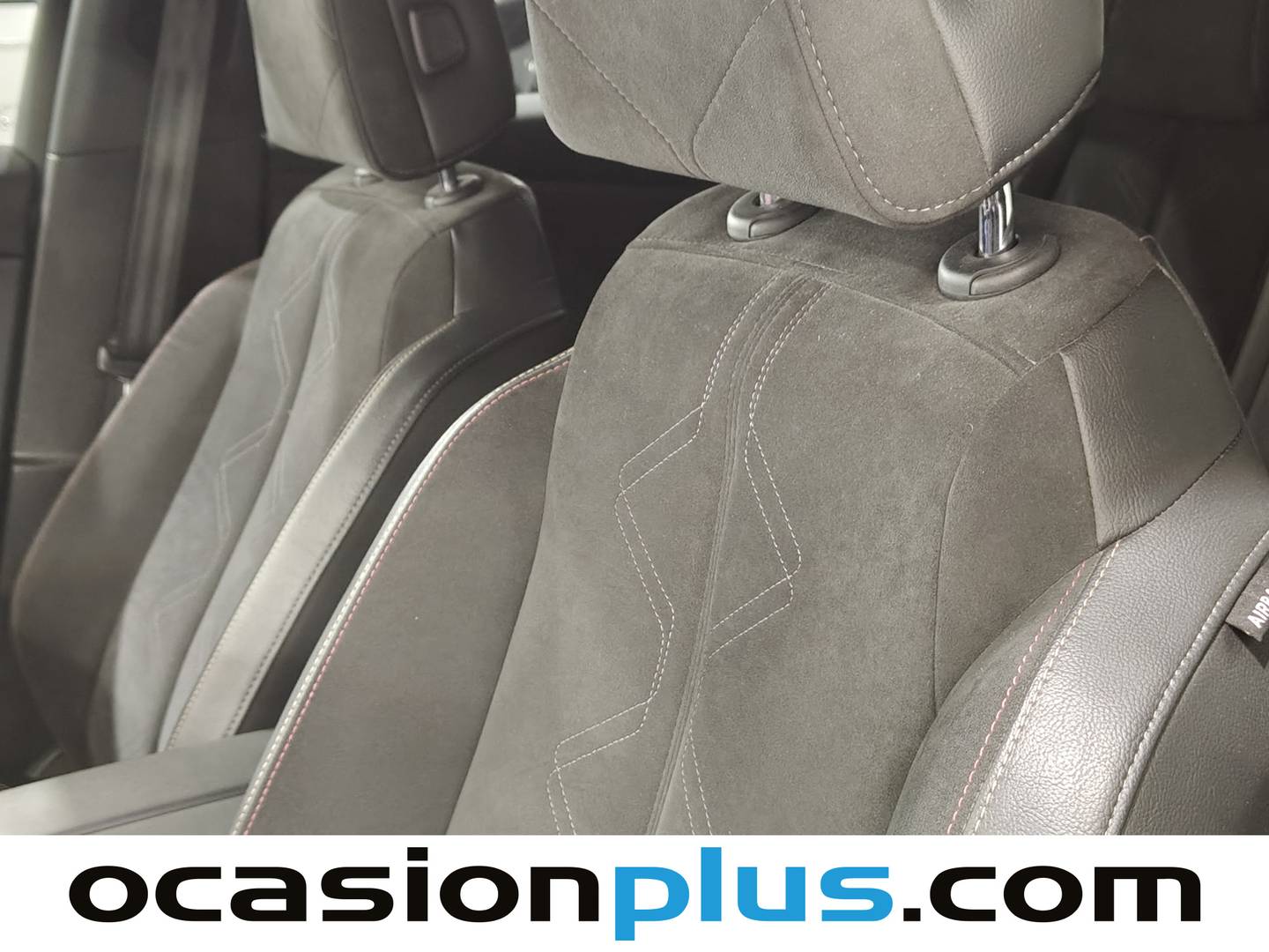 Foto DS DS 7 Crossback DS DS7 Crossback PureTech 180 Performance Line Auto (180 CV)