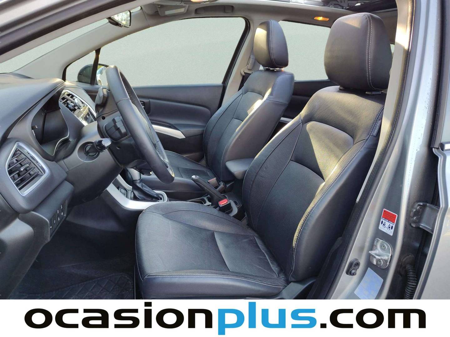 Foto asientos delanteros Suzuki SX4 S-Cross Suzuki S-Cross 1.4 DITC GLX Auto (140 CV)