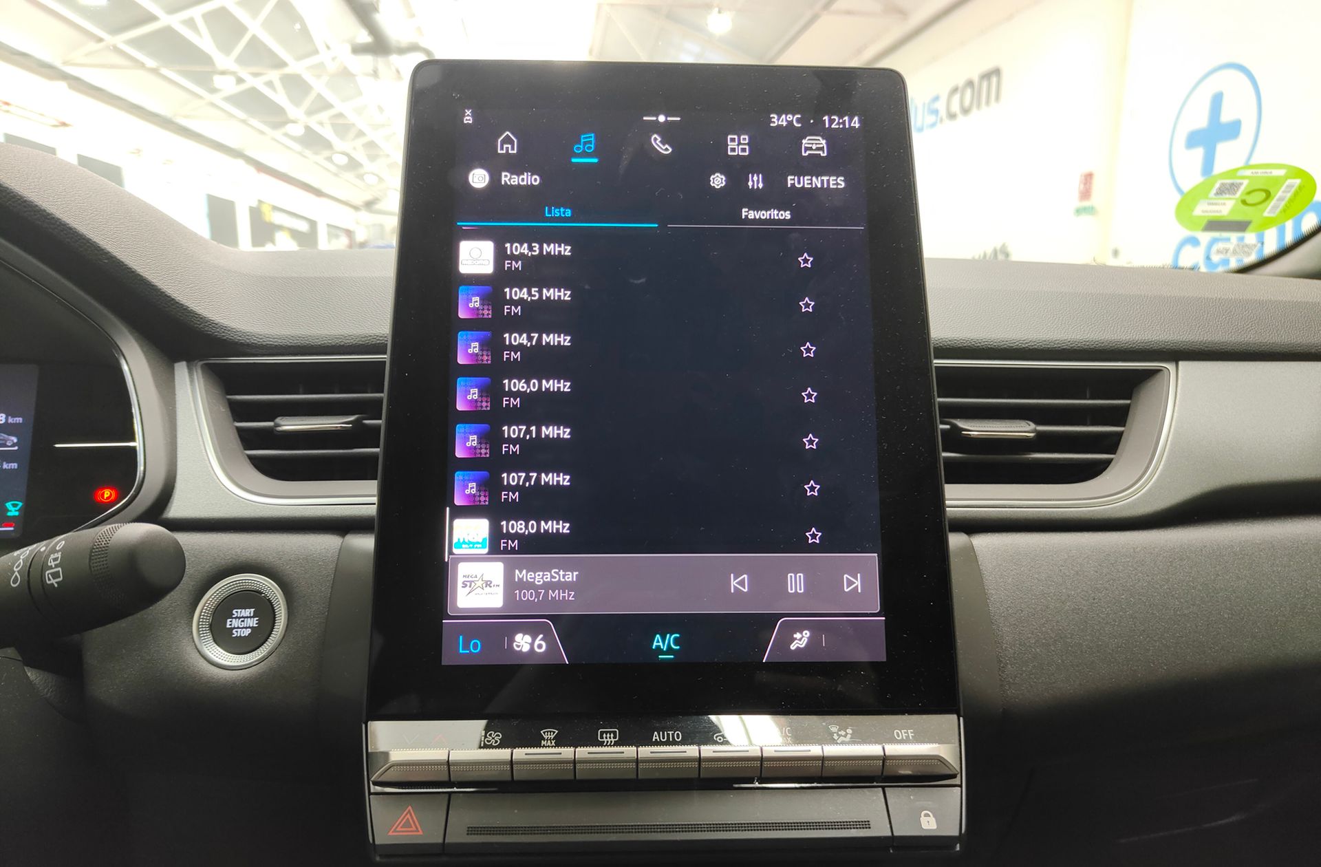 Renault Captur Techno TCe - foto 34