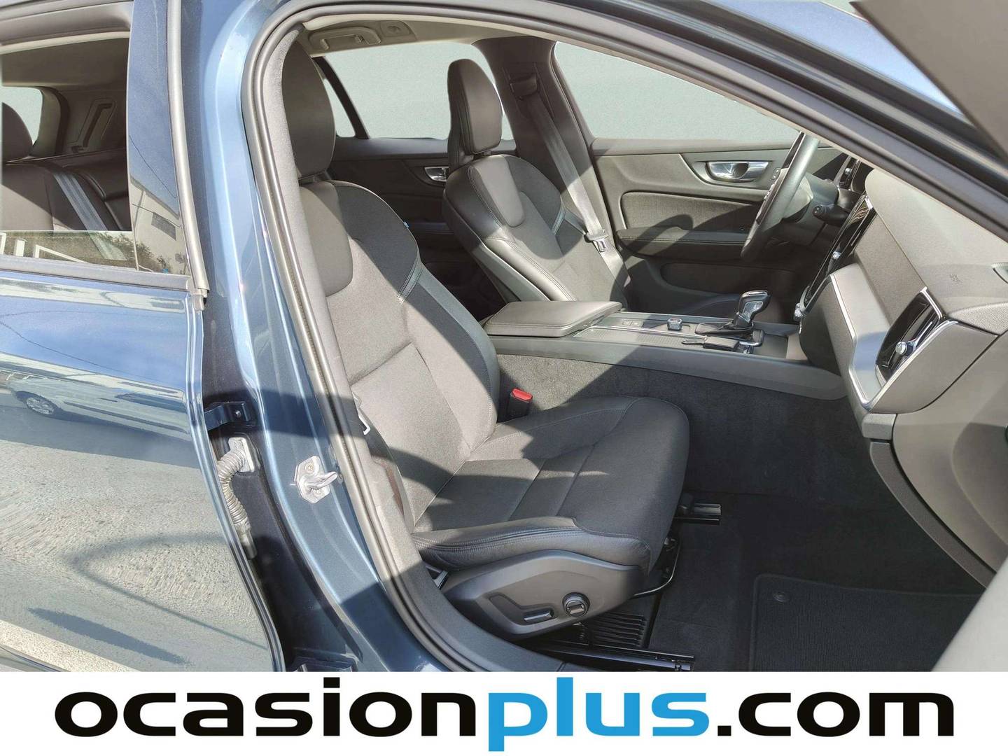 Foto Volvo V60 Volvo V60 D4 Momentum Auto (190 CV)