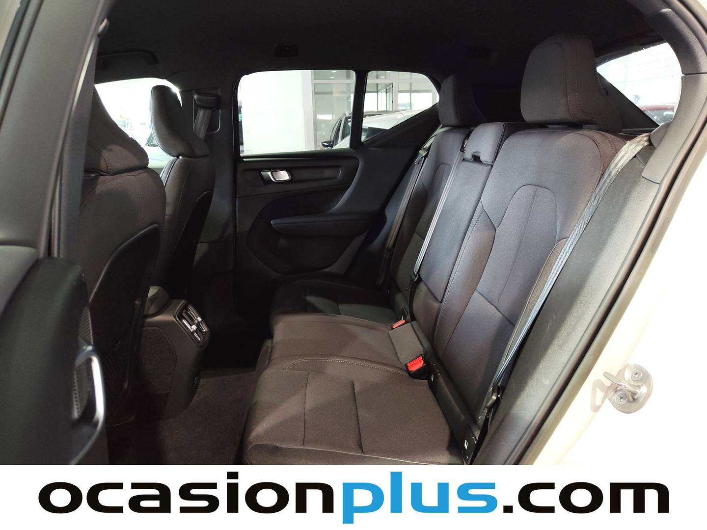 Foto asientos traseros Volvo XC40 Volvo XC40 Recharge Plus Auto (231 CV)