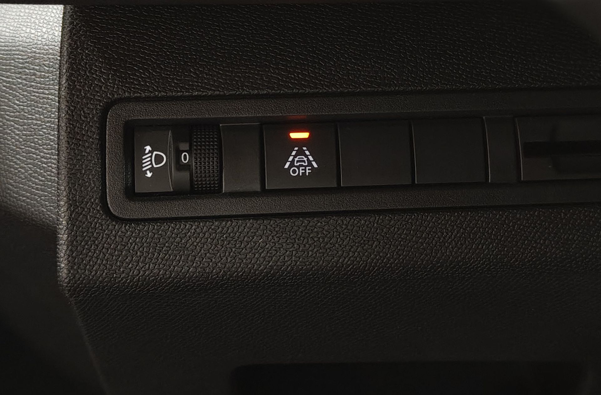 Peugeot 3008 136 Allure Pack eDCS6 - foto 25