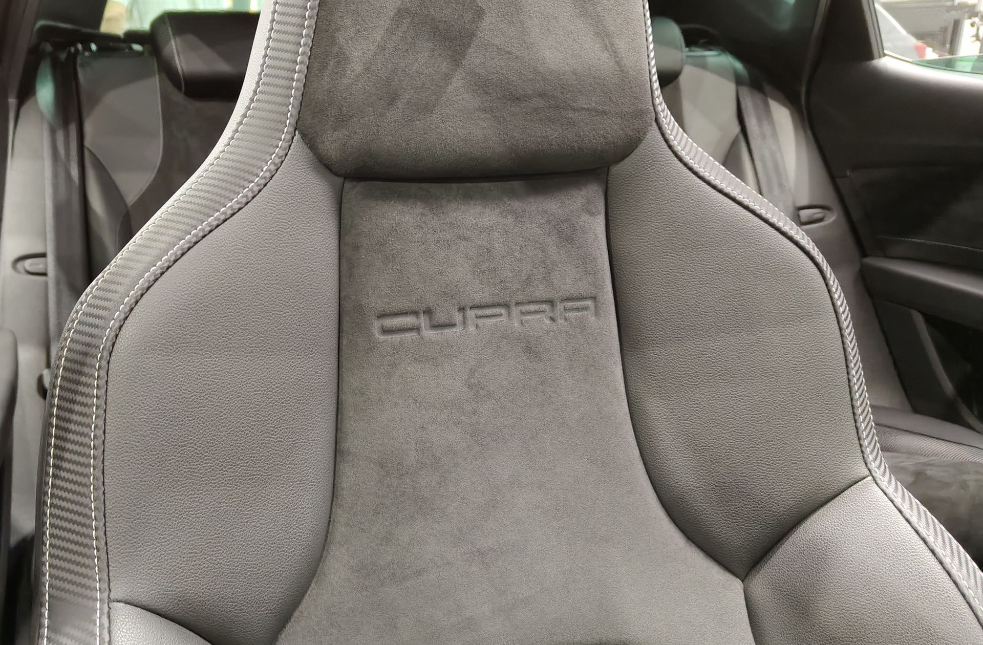 SEAT León 2.0 TSI Cupra DSG - foto 13