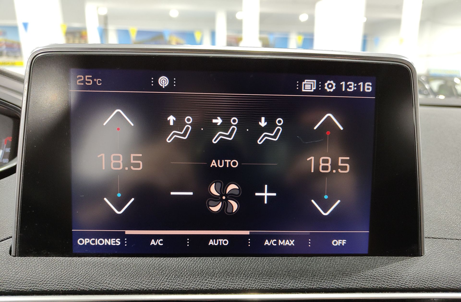 Peugeot 3008 BlueHDi 150 GT Line - foto 38