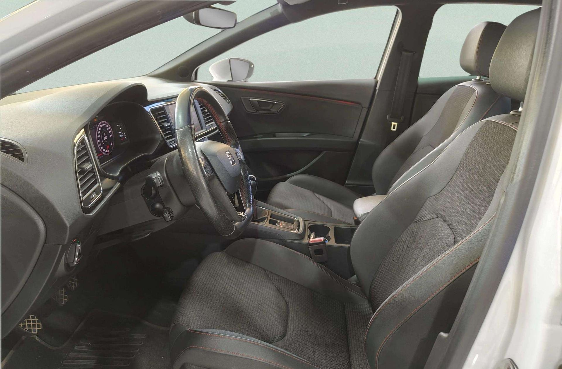 SEAT León 1.5 TSI FR Black Edition - foto 11