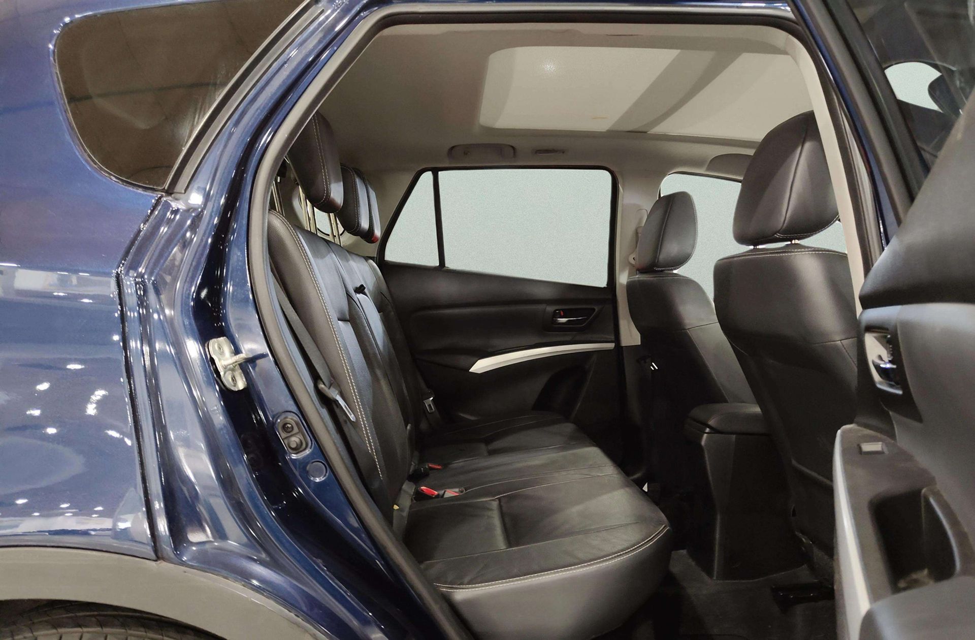 Suzuki S-Cross 1.6 Ddis GLX 4WD DCT - foto 18