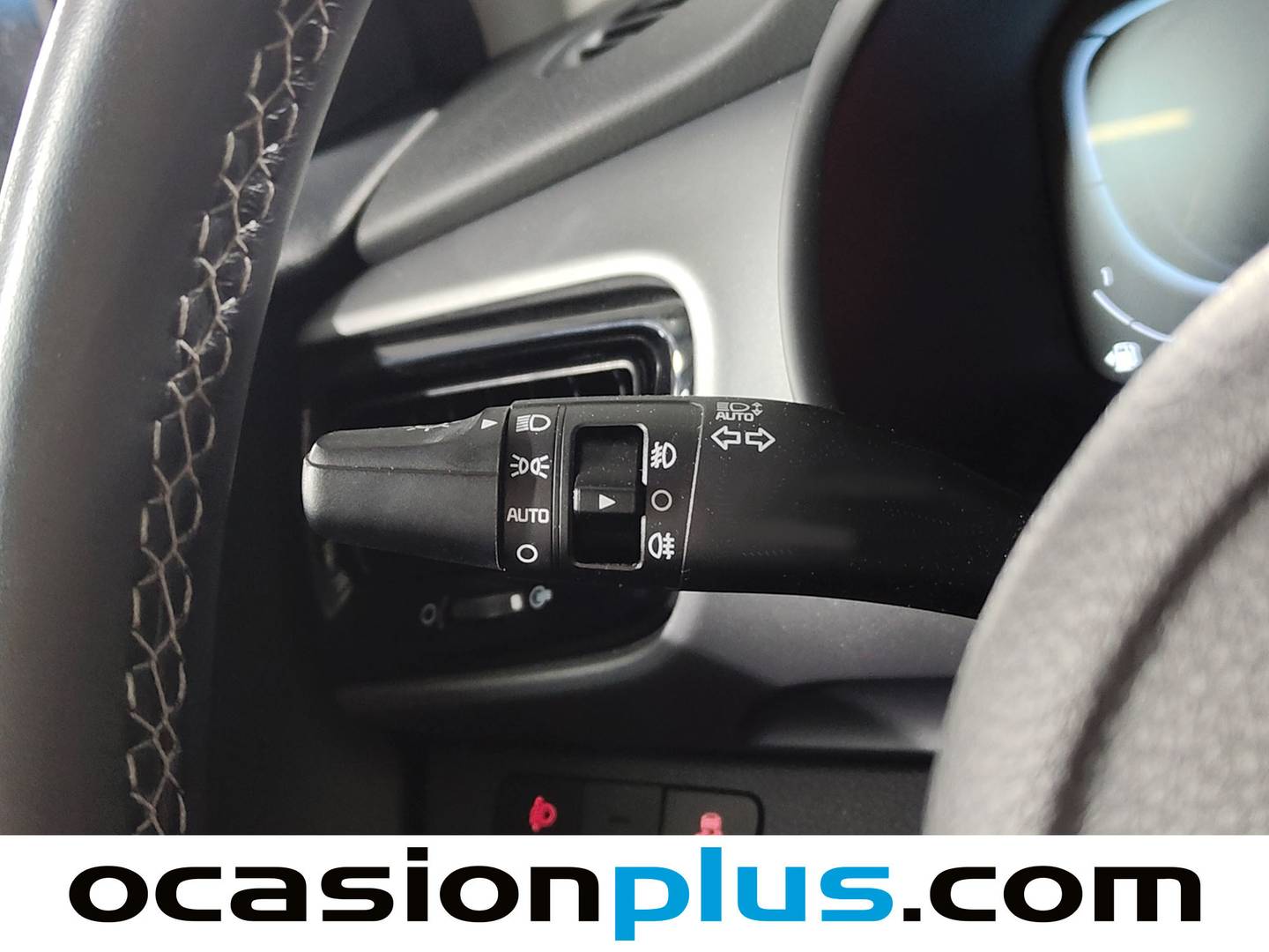 KIA Stonic KIA Stonic 1.0 T-GDi MHEV Drive (100 CV) de segunda mano