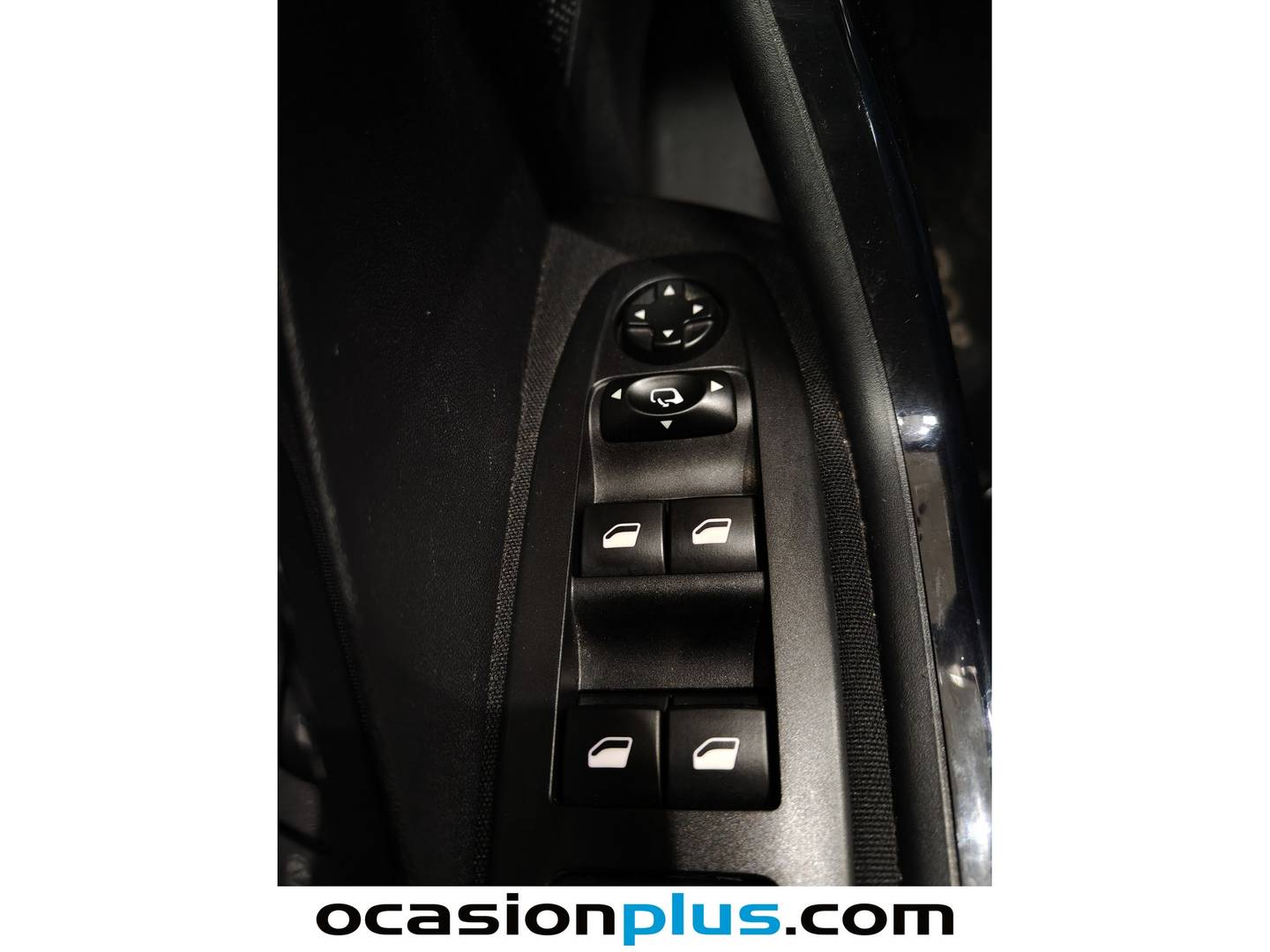 Peugeot 208 Peugeot 208 PureTech 110 S&S Tech Edition EAT6 (110 CV) automático