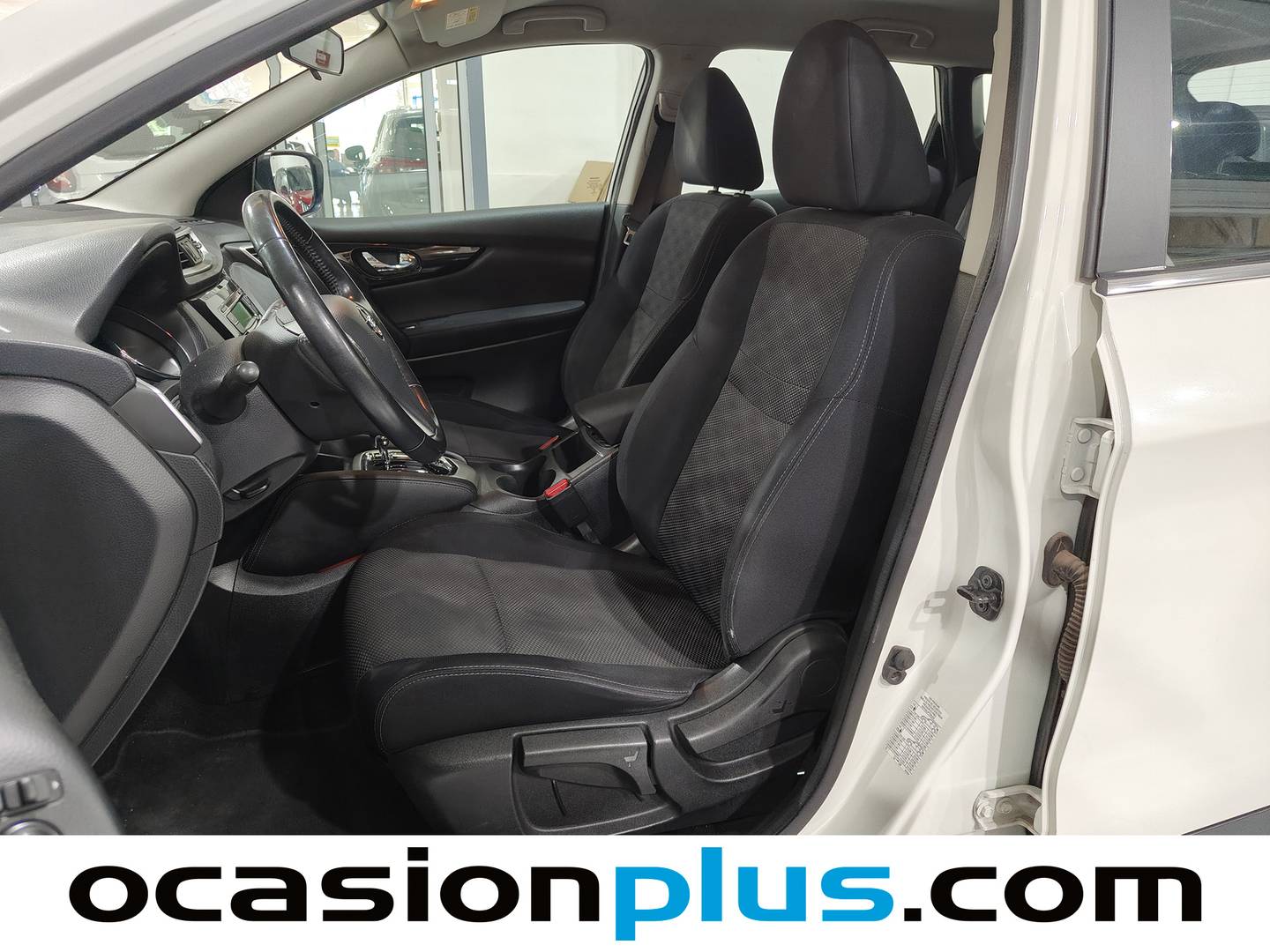 Foto asientos delanteros Nissan QASHQAI Nissan Qashqai DIG-T 115 Acenta 4x2 XTronic (115 CV)