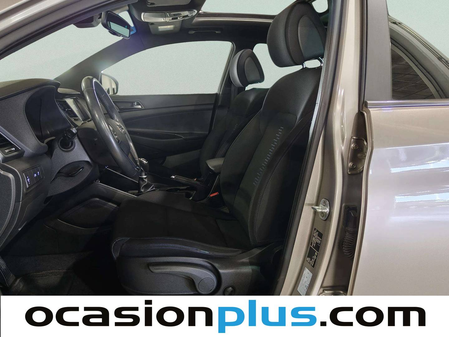 Foto asientos delanteros Hyundai Tucson Hyundai Tucson 1.7CRDI Blue Drive Go! Sky 4x2 (115 CV)