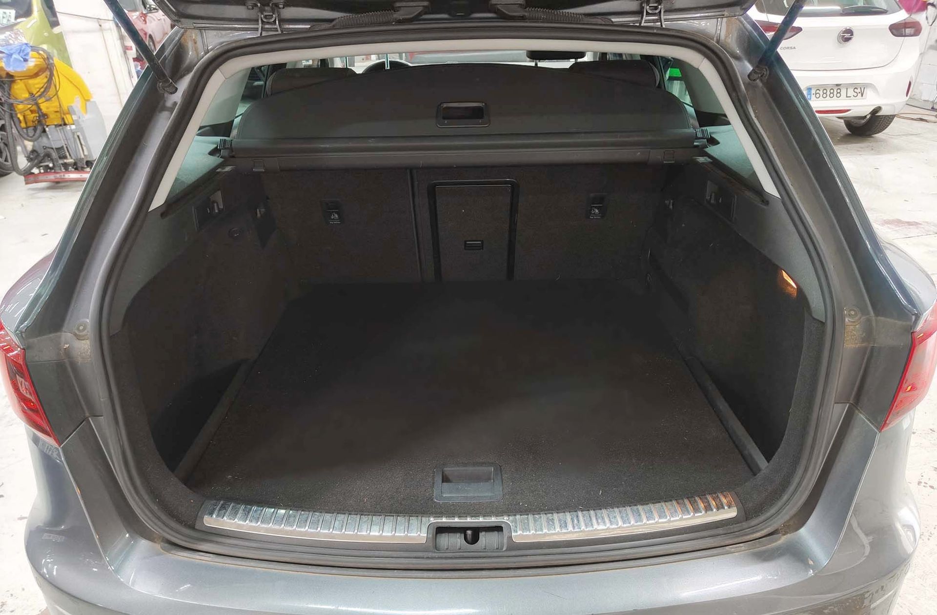 SEAT León ST 2.0 TDI FR - foto 16