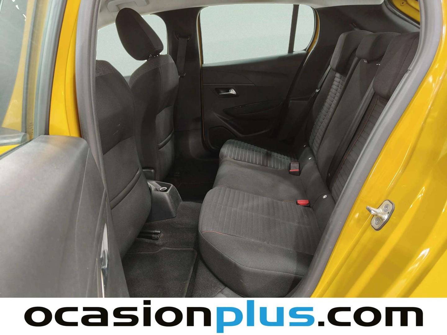 Foto asientos traseros Peugeot 208 Peugeot 208 PureTech 75 S&S Active Pack (75 CV)