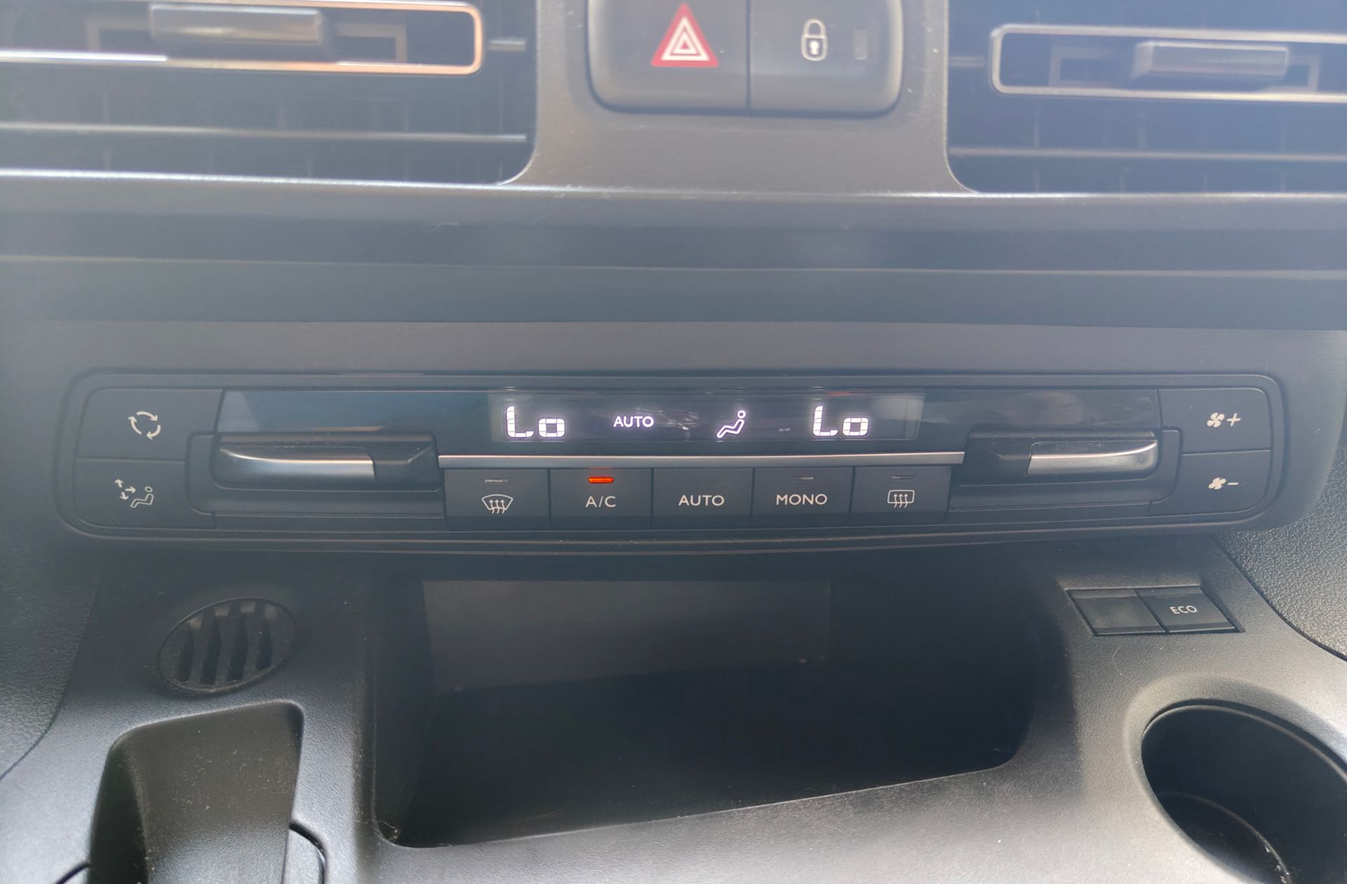 Citroën Berlingo BlueHDi 130 Talla M Shine - foto 31