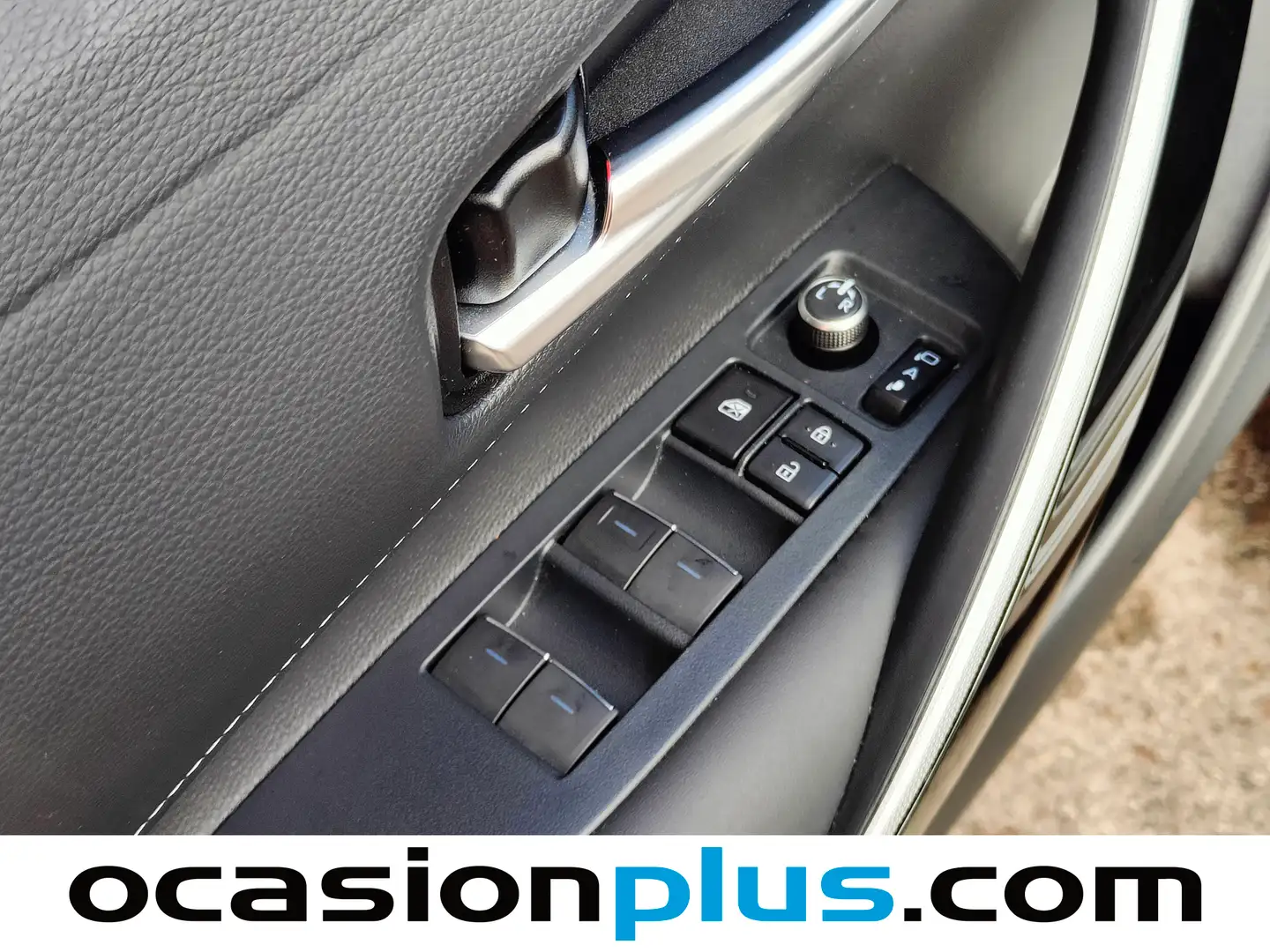 Foto Toyota Corolla Toyota Corolla 180H Style E-CVT (180 CV)