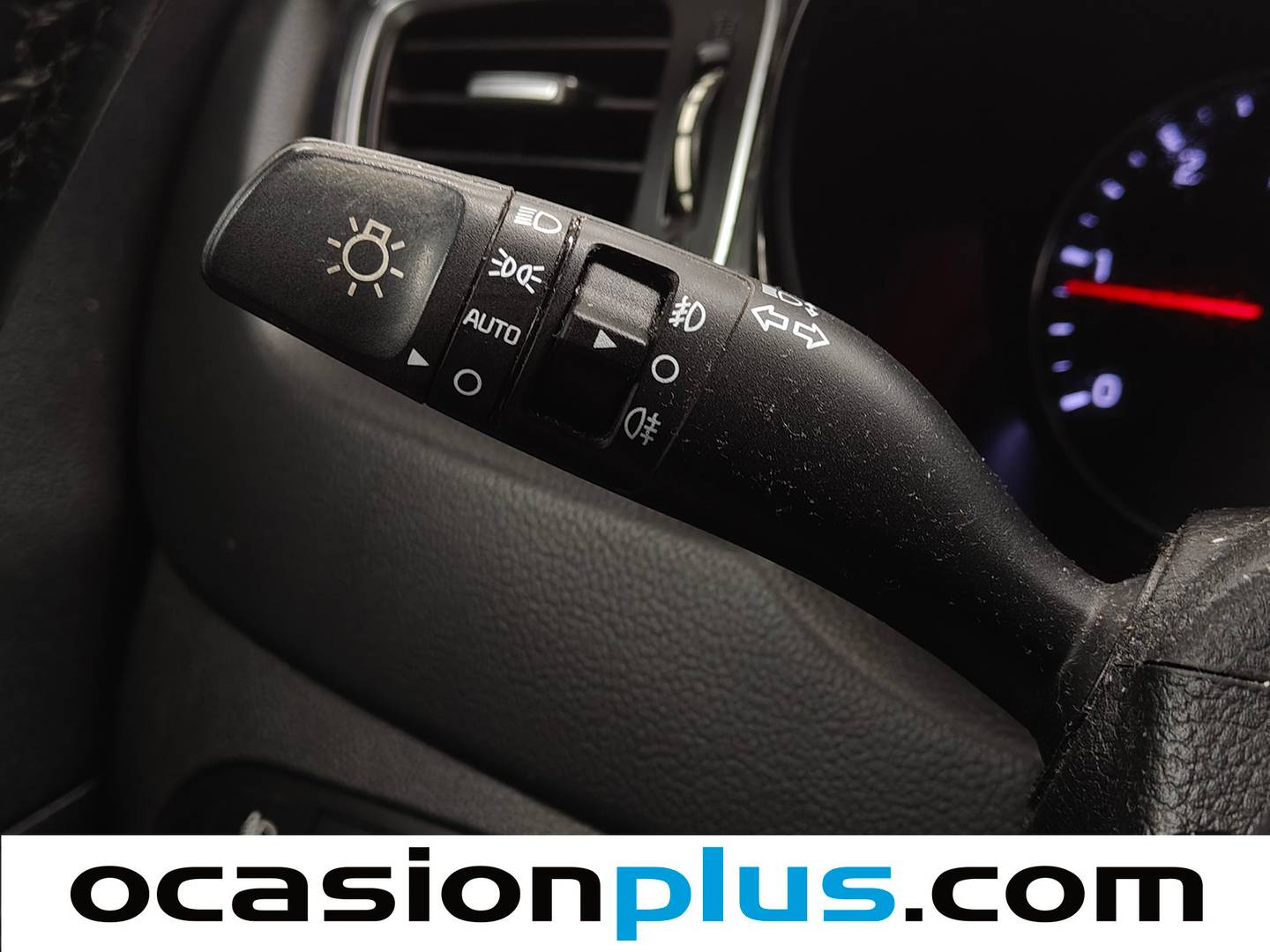Extras del KIA Carens KIA Carens 1.7 CRDi VGT Drive 5pl (115 CV) 7 Plazas
