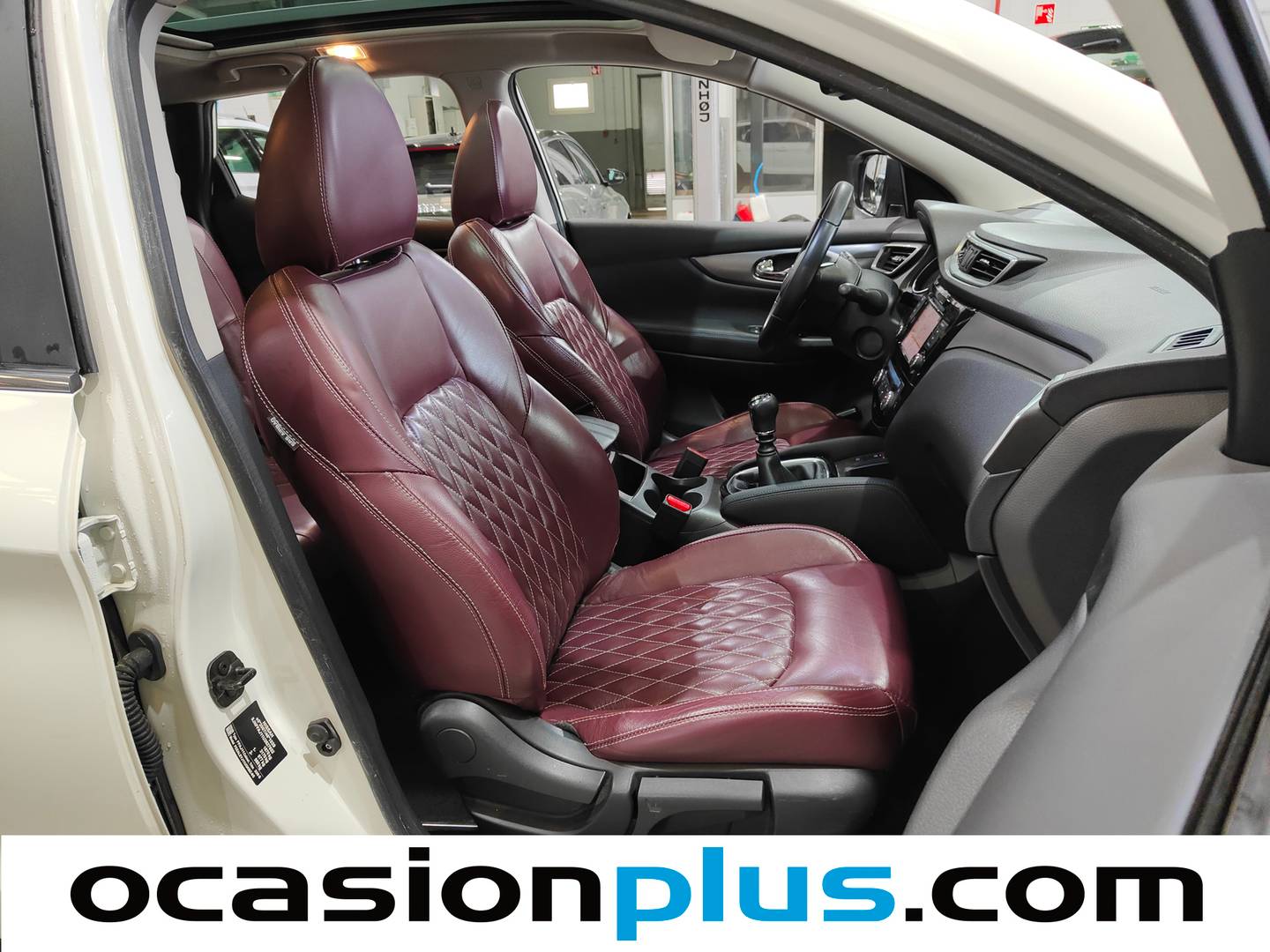 Foto Nissan QASHQAI Nissan Qashqai DIG-T 140 N-Connecta (140 CV)