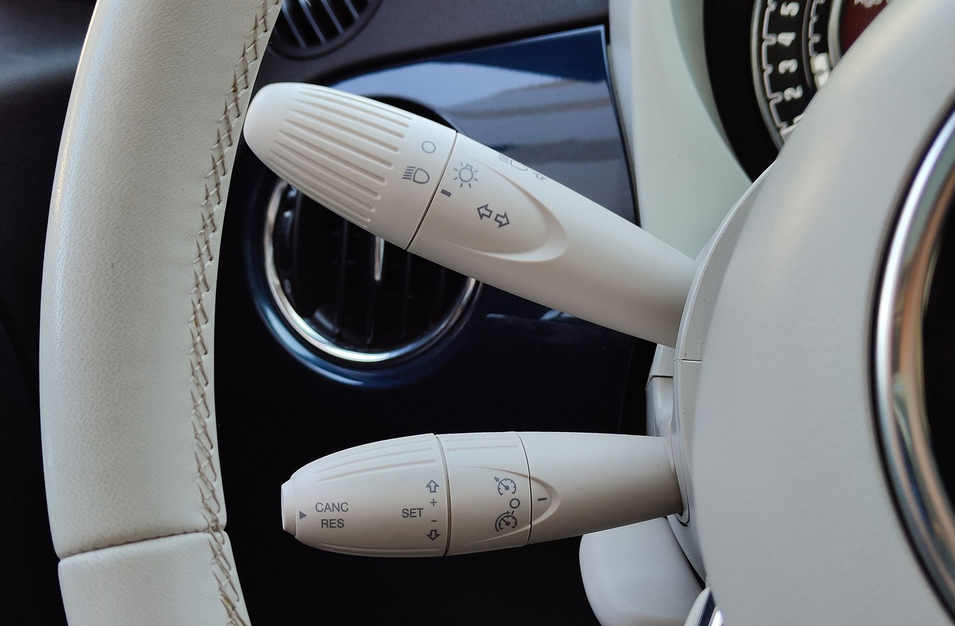 Fiat 500 1.0 Hybrid Dolcevita - foto 21