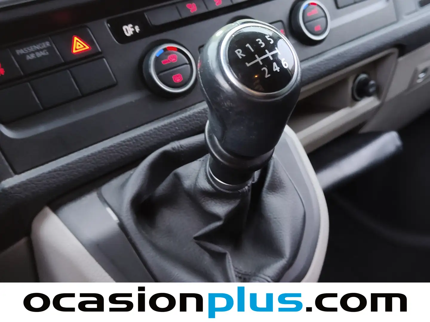 Foto Volkswagen Caravelle Volkswagen Caravelle Trendline Batalla Corta 2.0 TDI BMT (150 CV) 8 Plazas