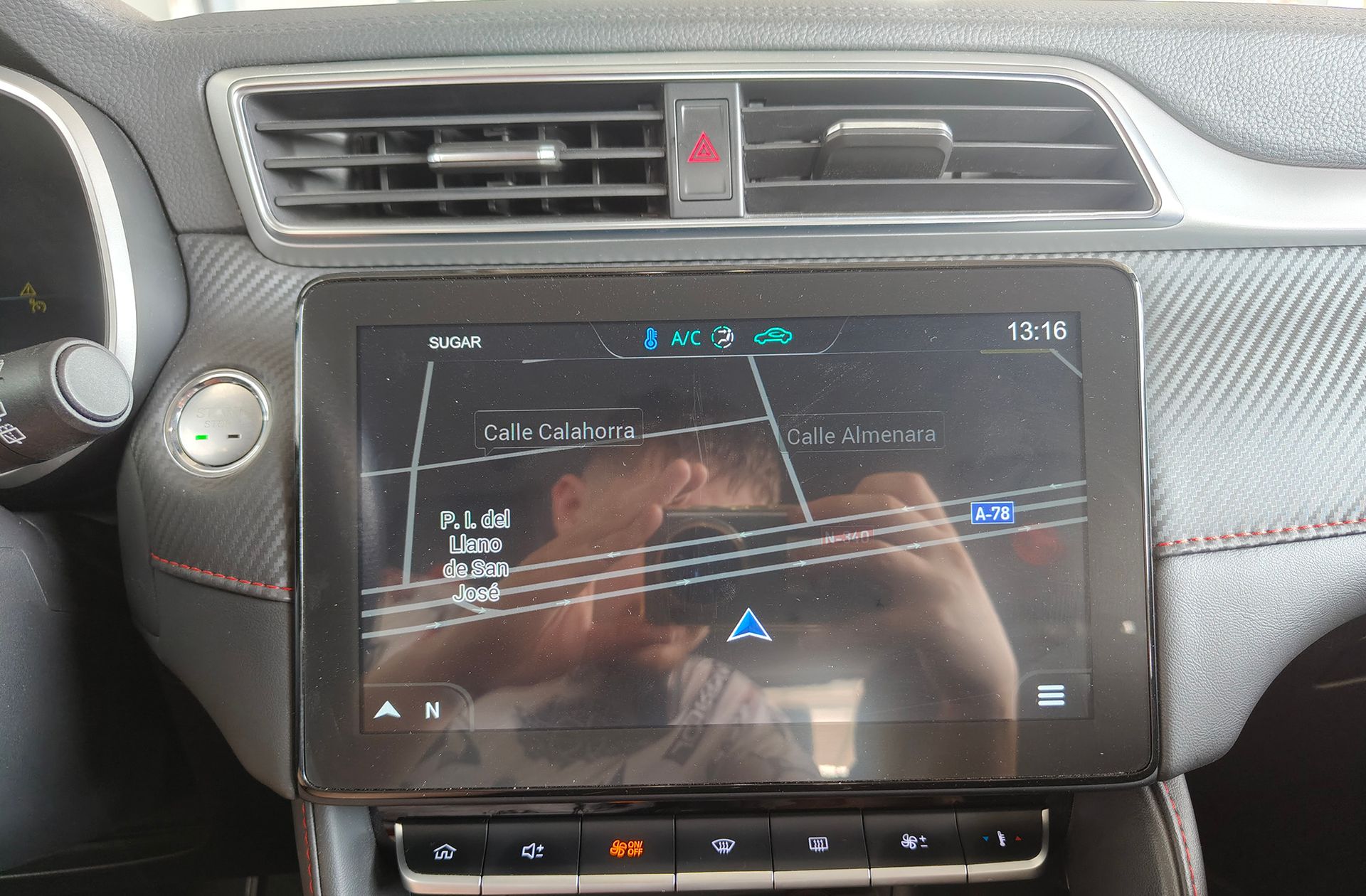 MG ZS 1.0T Luxury - foto 8